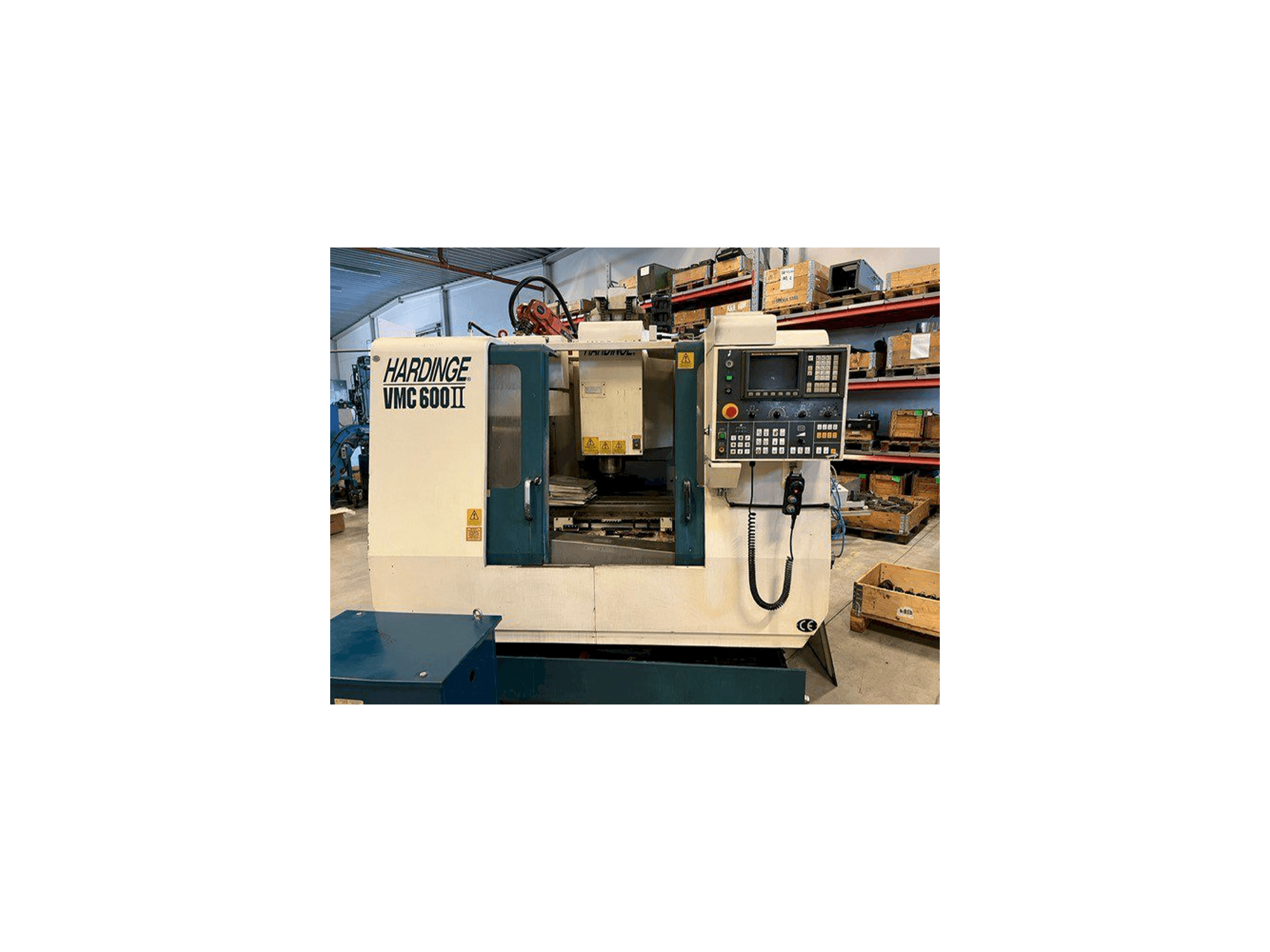Vooraanzicht van HARDINGE VMC 600II machine