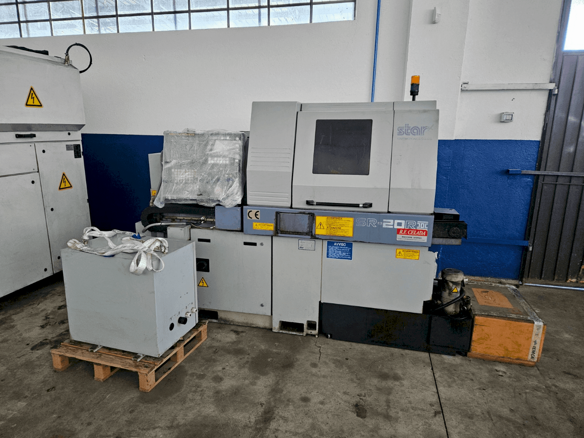 Vooraanzicht van STAR MICRONICS SR 20R II machine