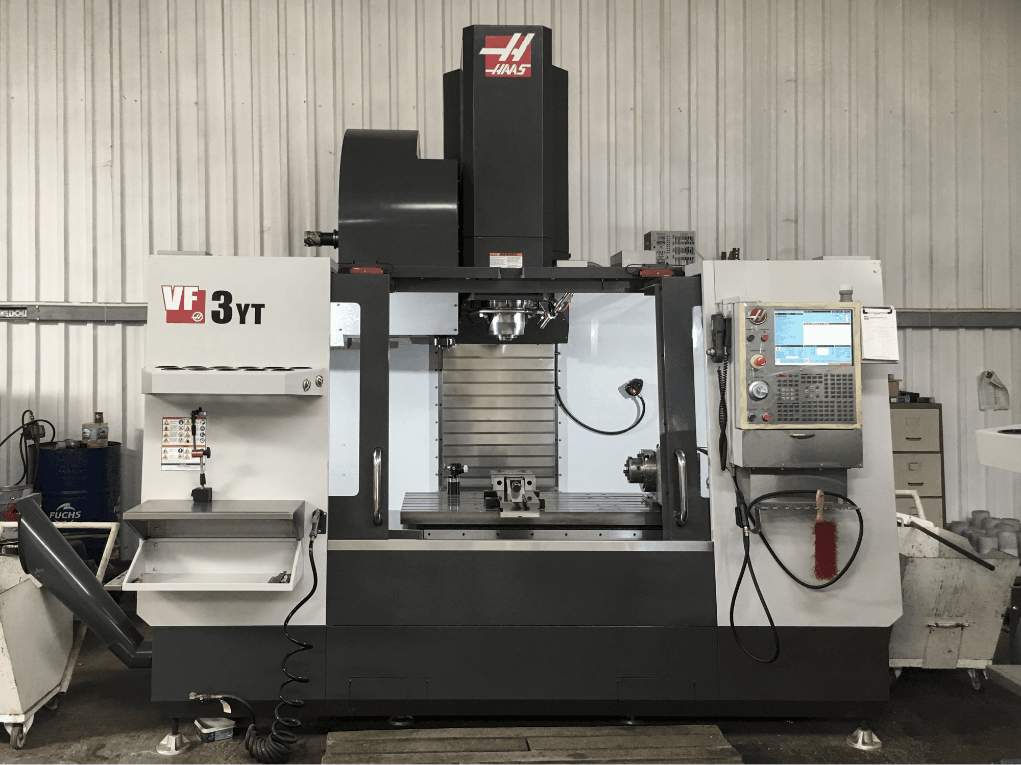 Vooraanzicht van HAAS VF-3YT/50 machine