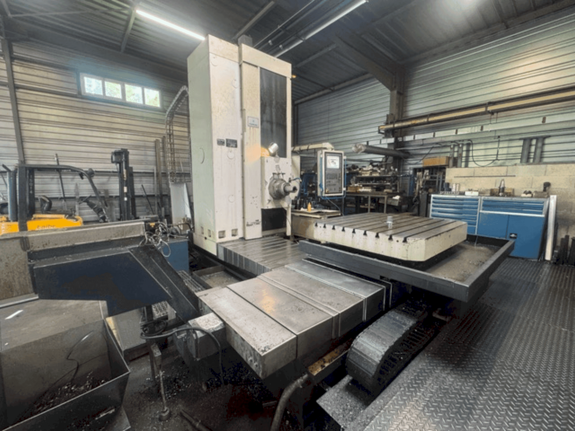 Vooraanzicht van SMCTL PCB110 machine