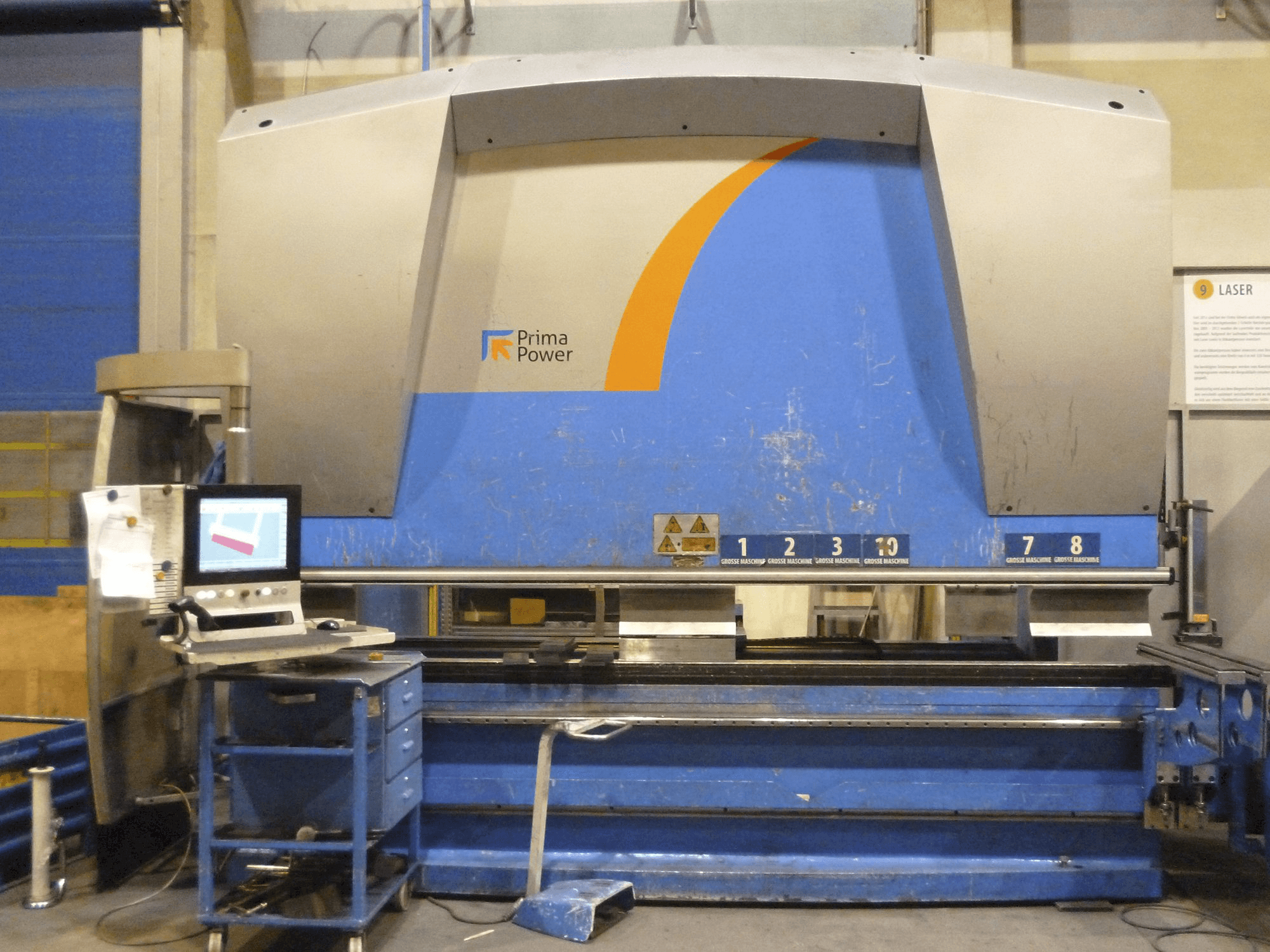 Vooraanzicht van Prima Power PAO 32040 PLS machine