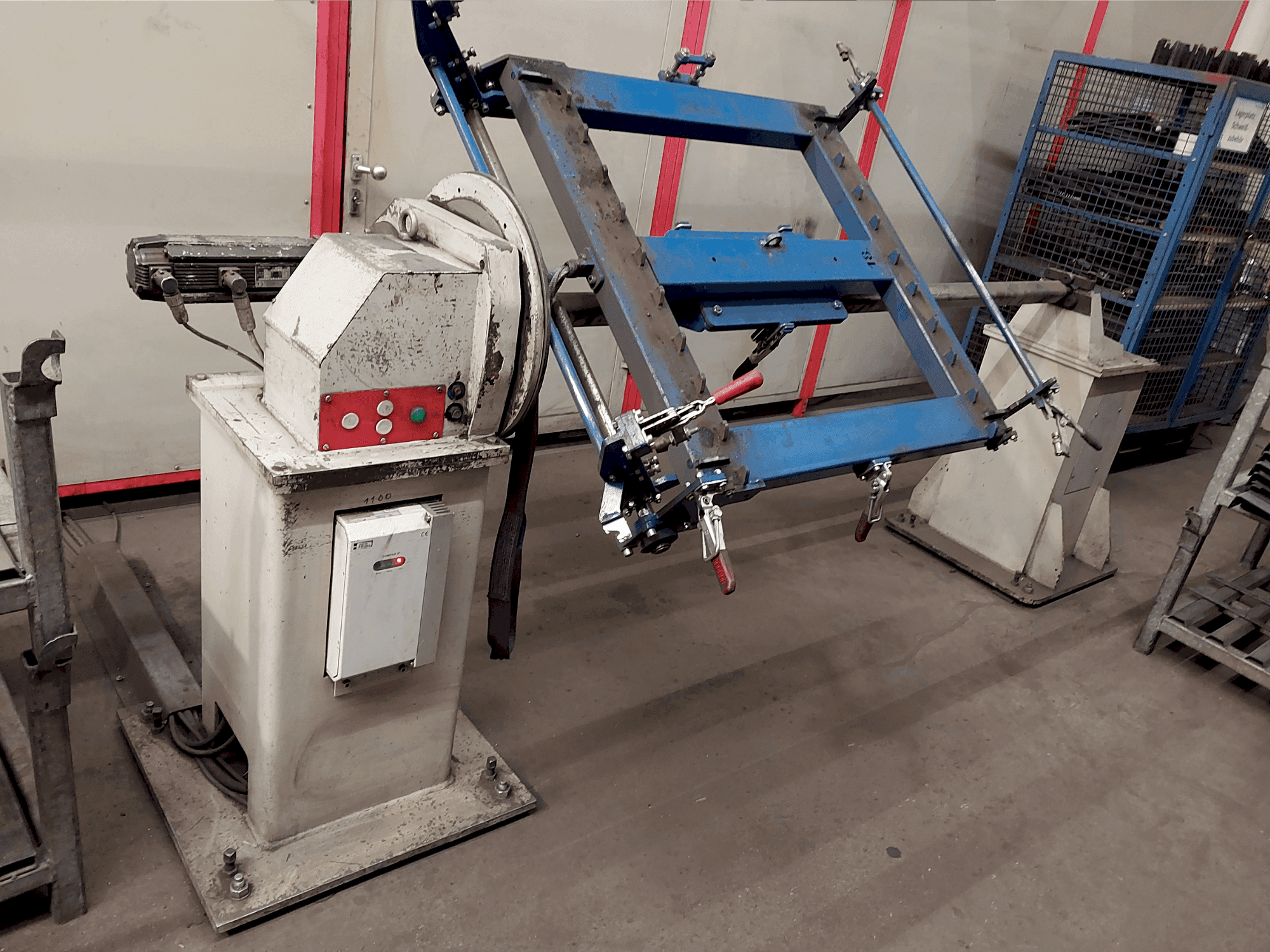 Vooraanzicht van IGM Welding Robot System machine