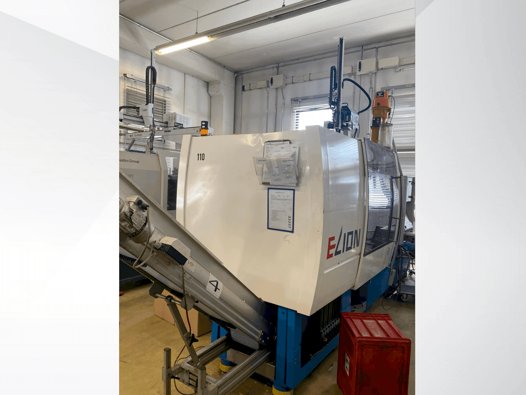 Vooraanzicht van Netstal ELION 800-270F machine