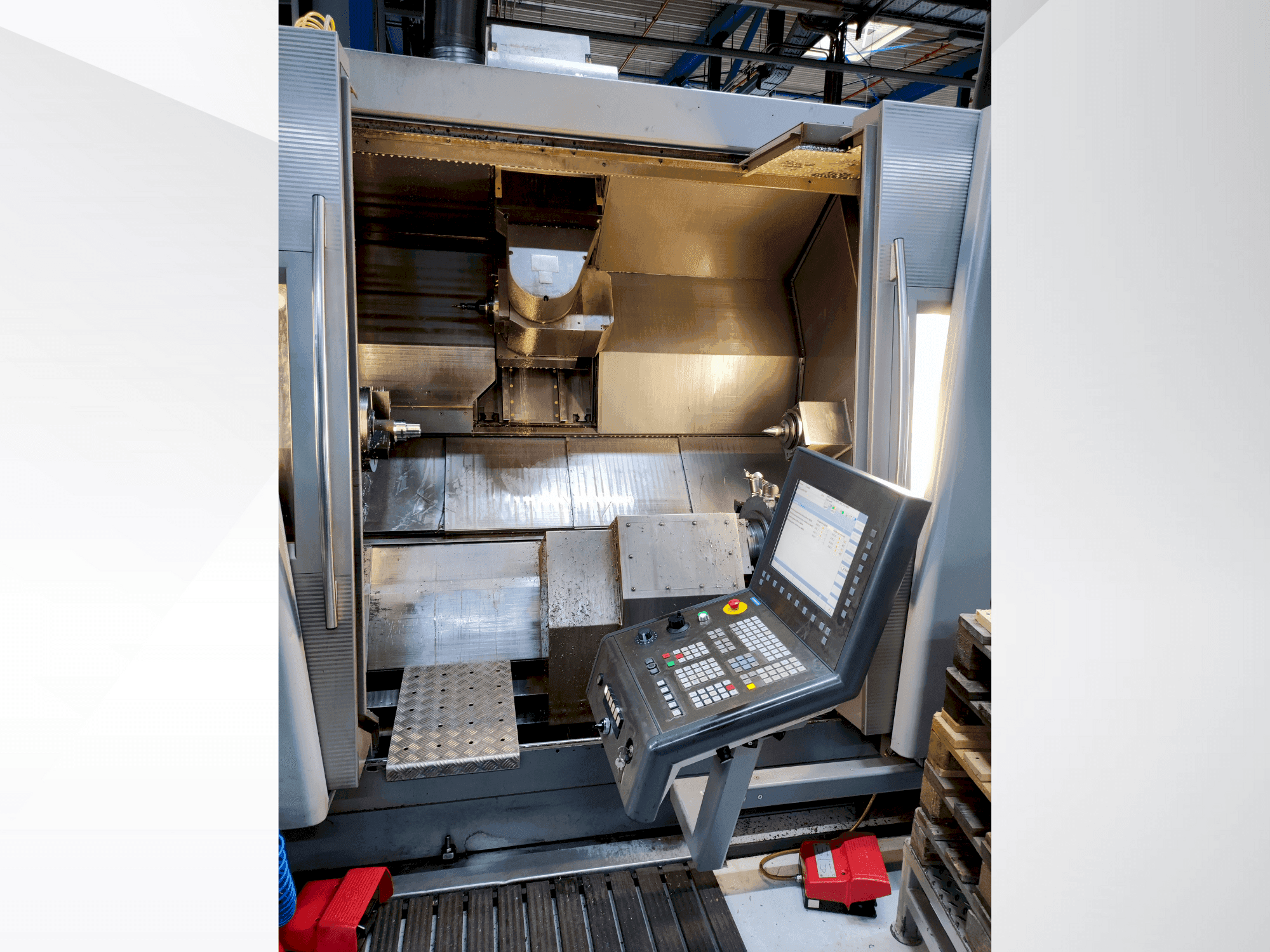 Vooraanzicht van Gildemeister GMX 400 linear machine