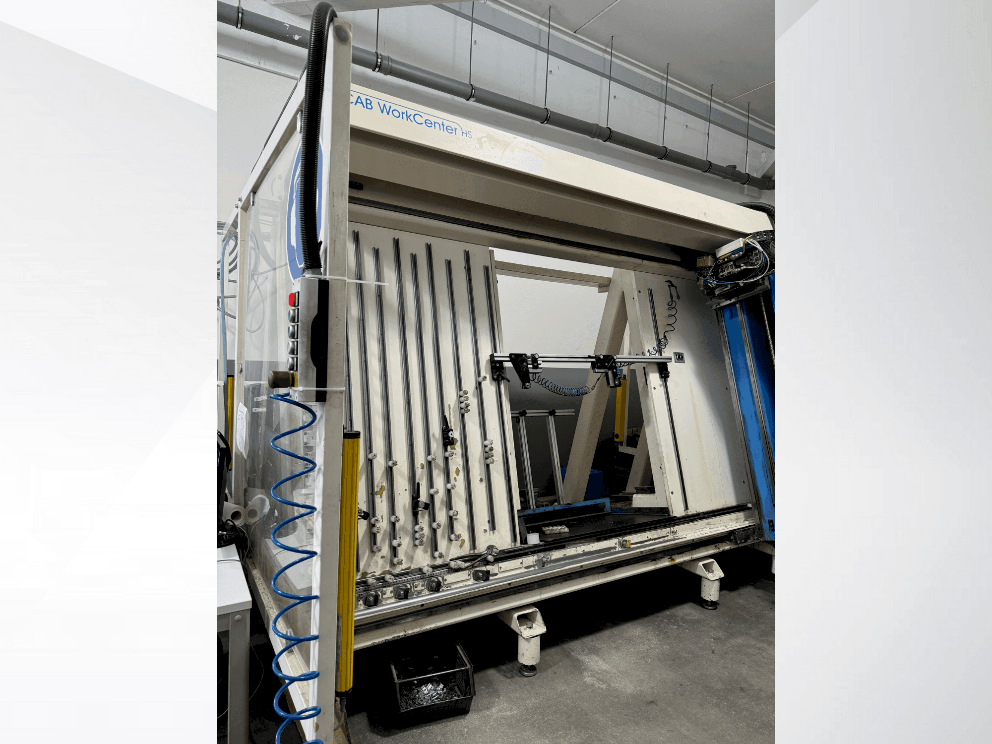 Vooraanzicht van STEINHAUER eCAB workCenter HS machine