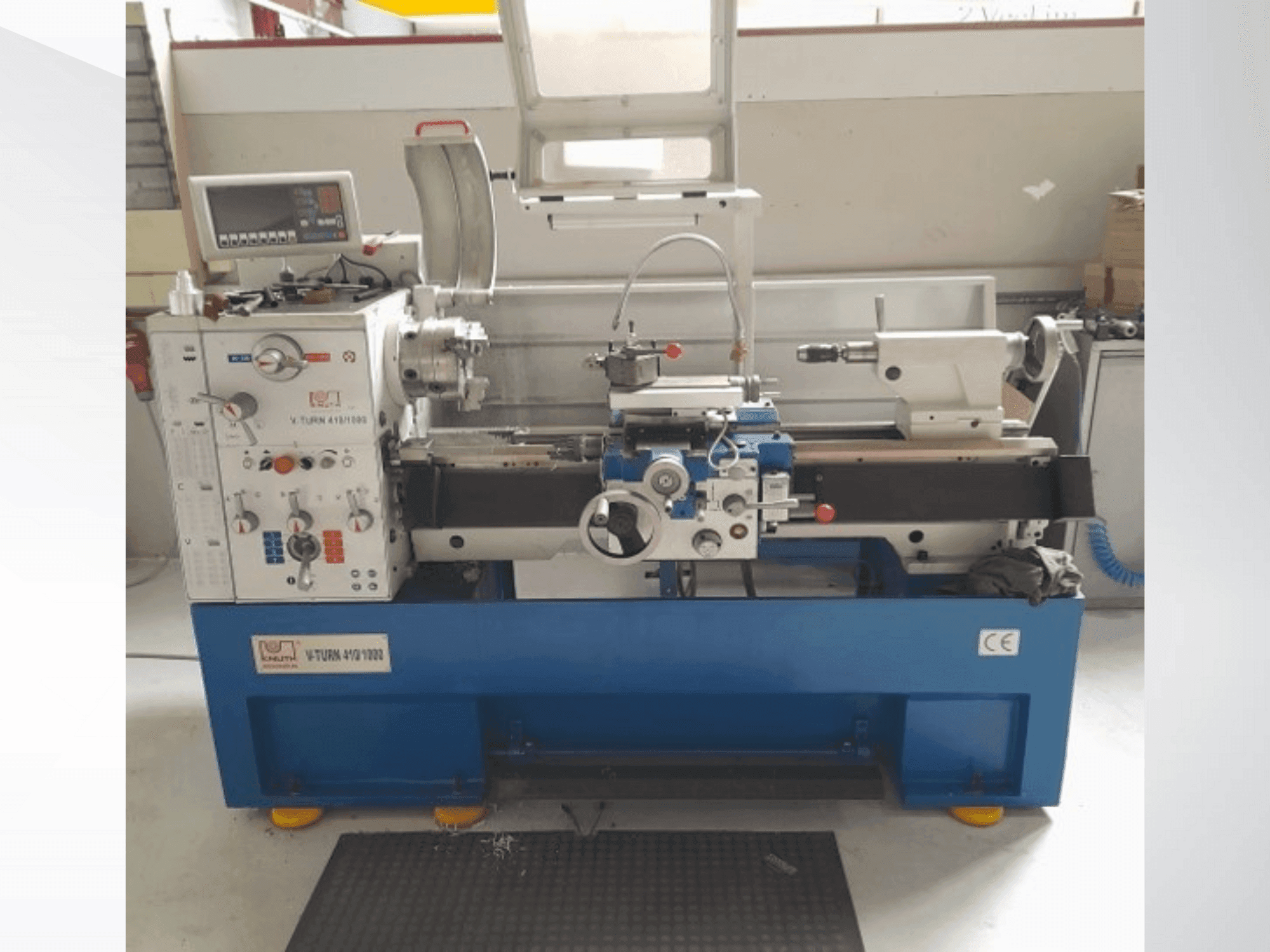 Vooraanzicht van KNUTH V-Turn 410/1000 machine