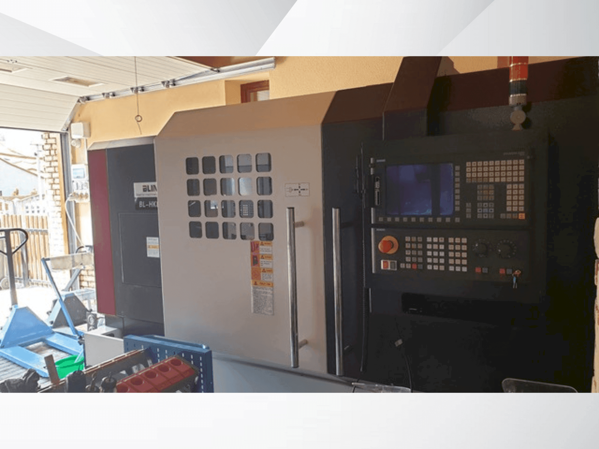 Vooraanzicht van TAATH BL-HK80B machine