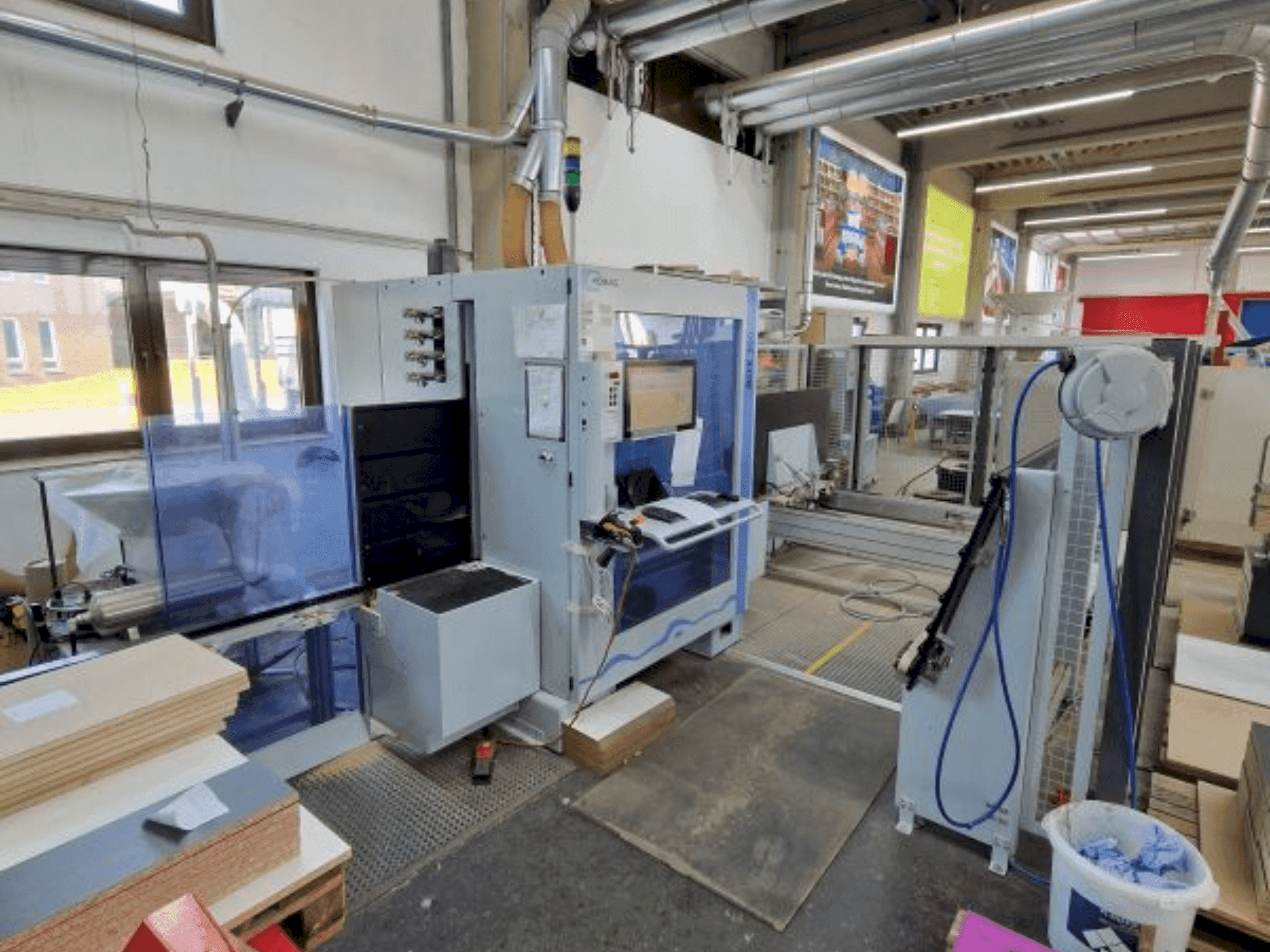 Vooraanzicht van HOMAG Optimat BHX200/D machine