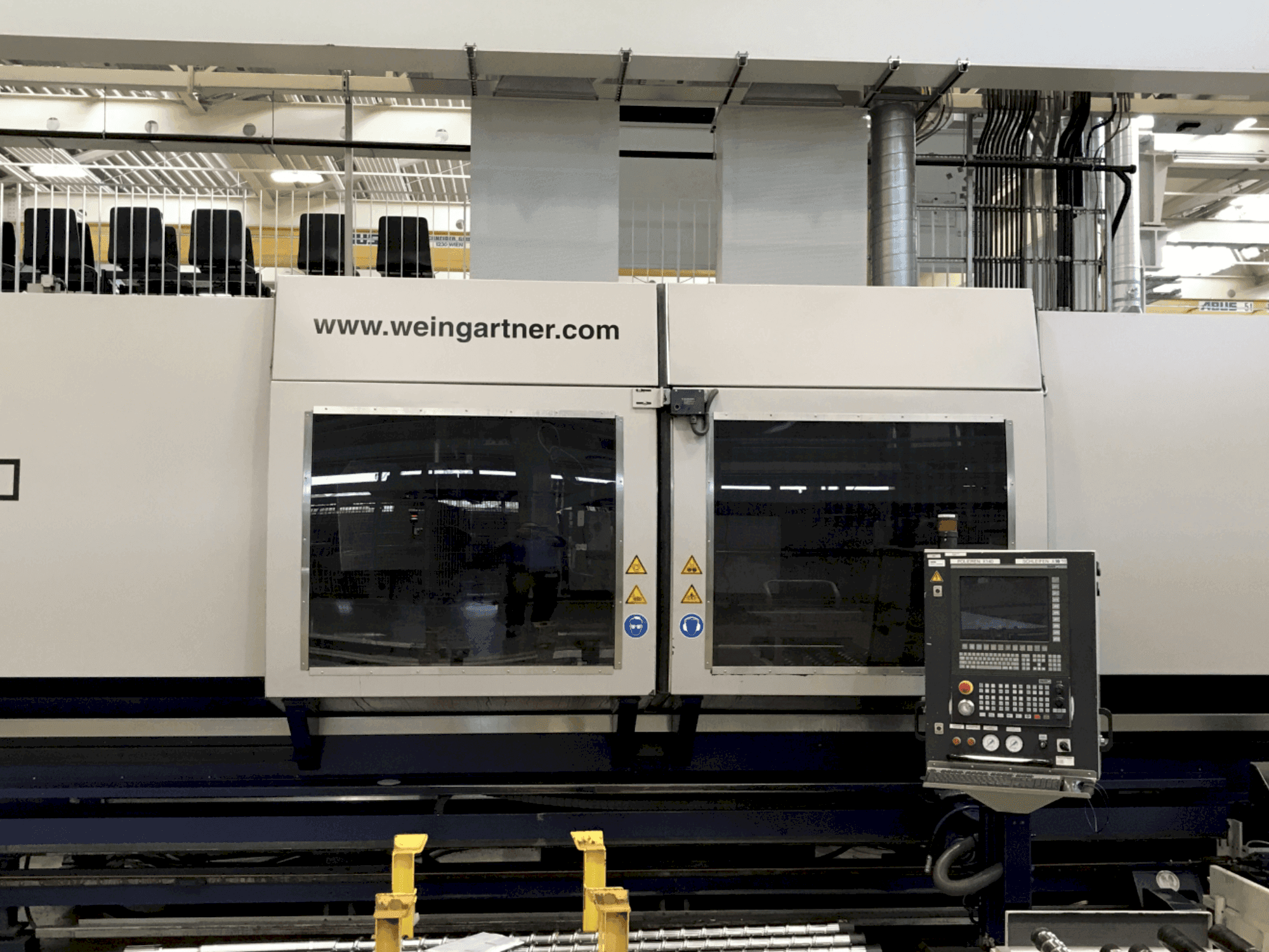 Vooraanzicht van Weingartner Finish 450/3000 machine