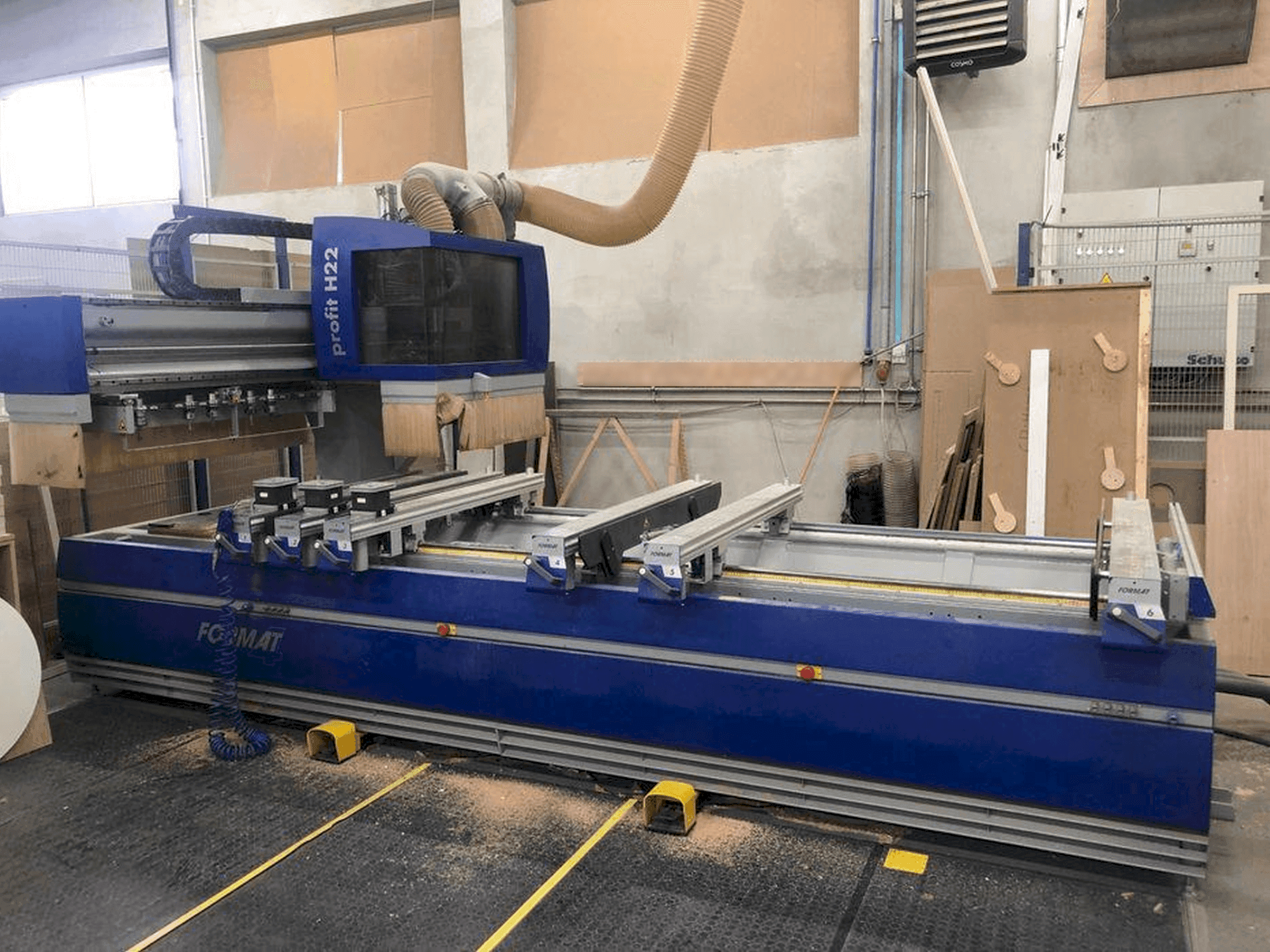 Vooraanzicht van FORMAT4 Profit H22 machine