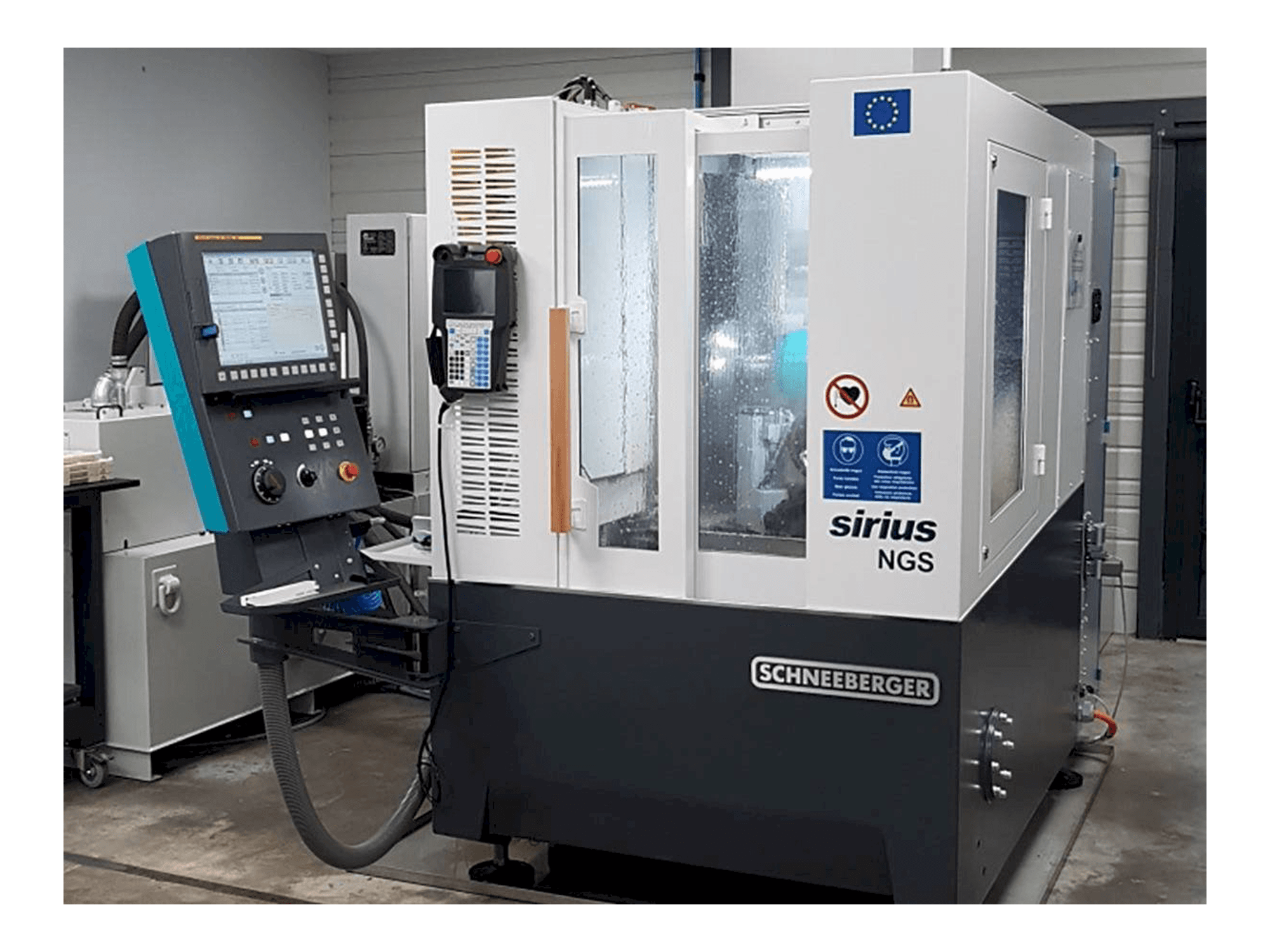 Vooraanzicht van Schneeberger SIRIUS NGS machine