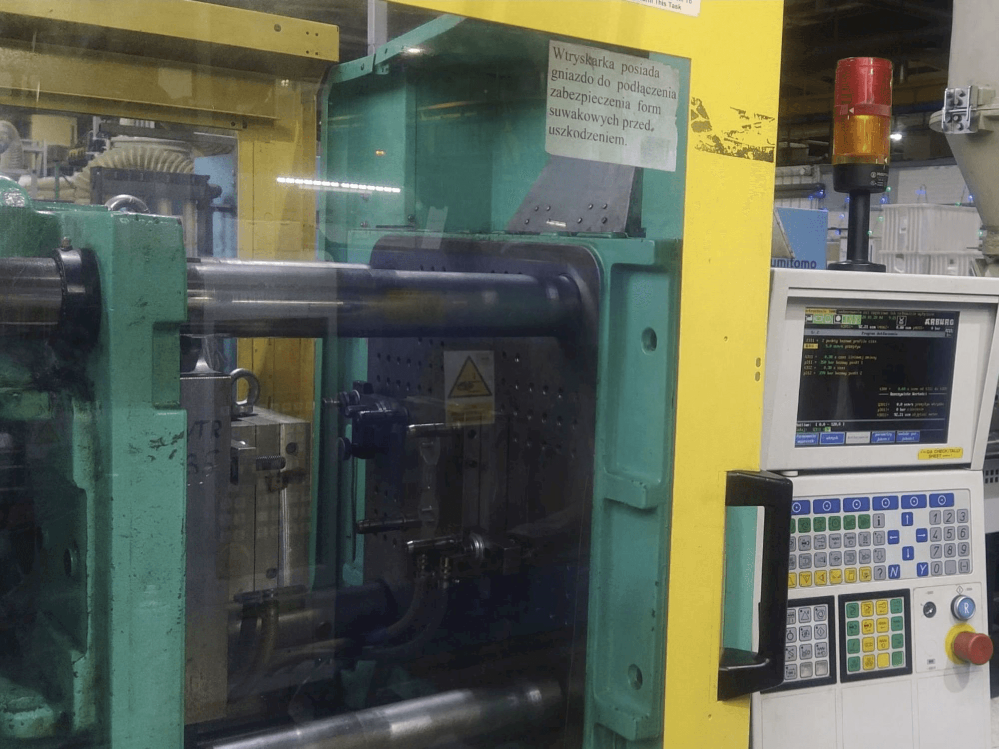 Vooraanzicht van Arburg 420S ALLROUNDER 1000-350 machine