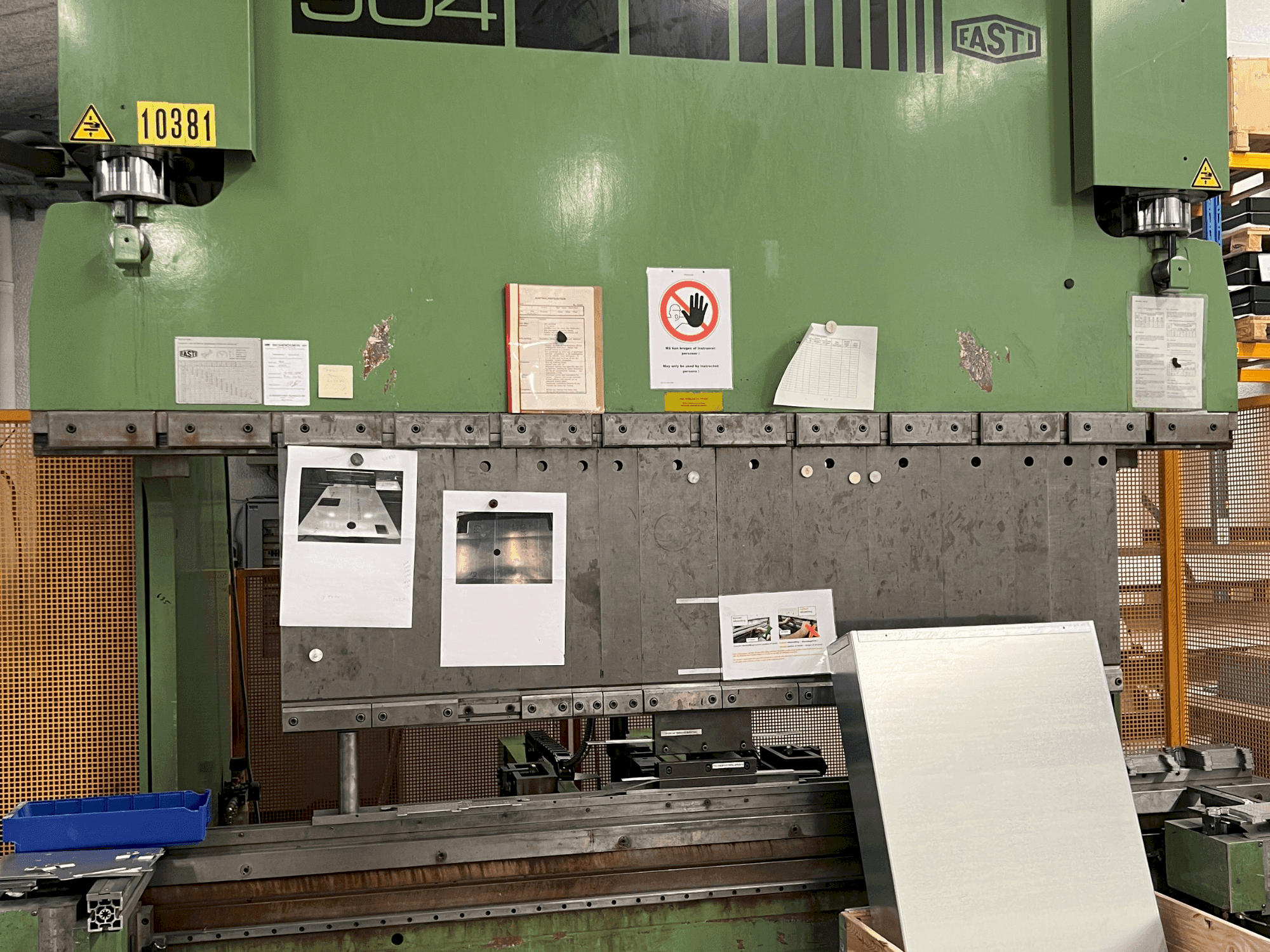 Vooraanzicht van FASTI 904 machine