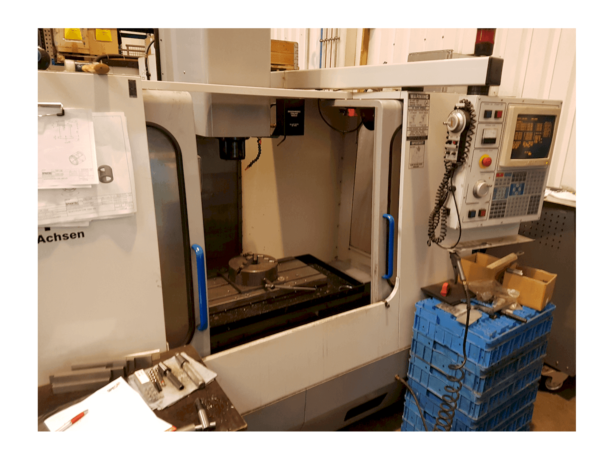 Vooraanzicht van HAAS VF1 machine