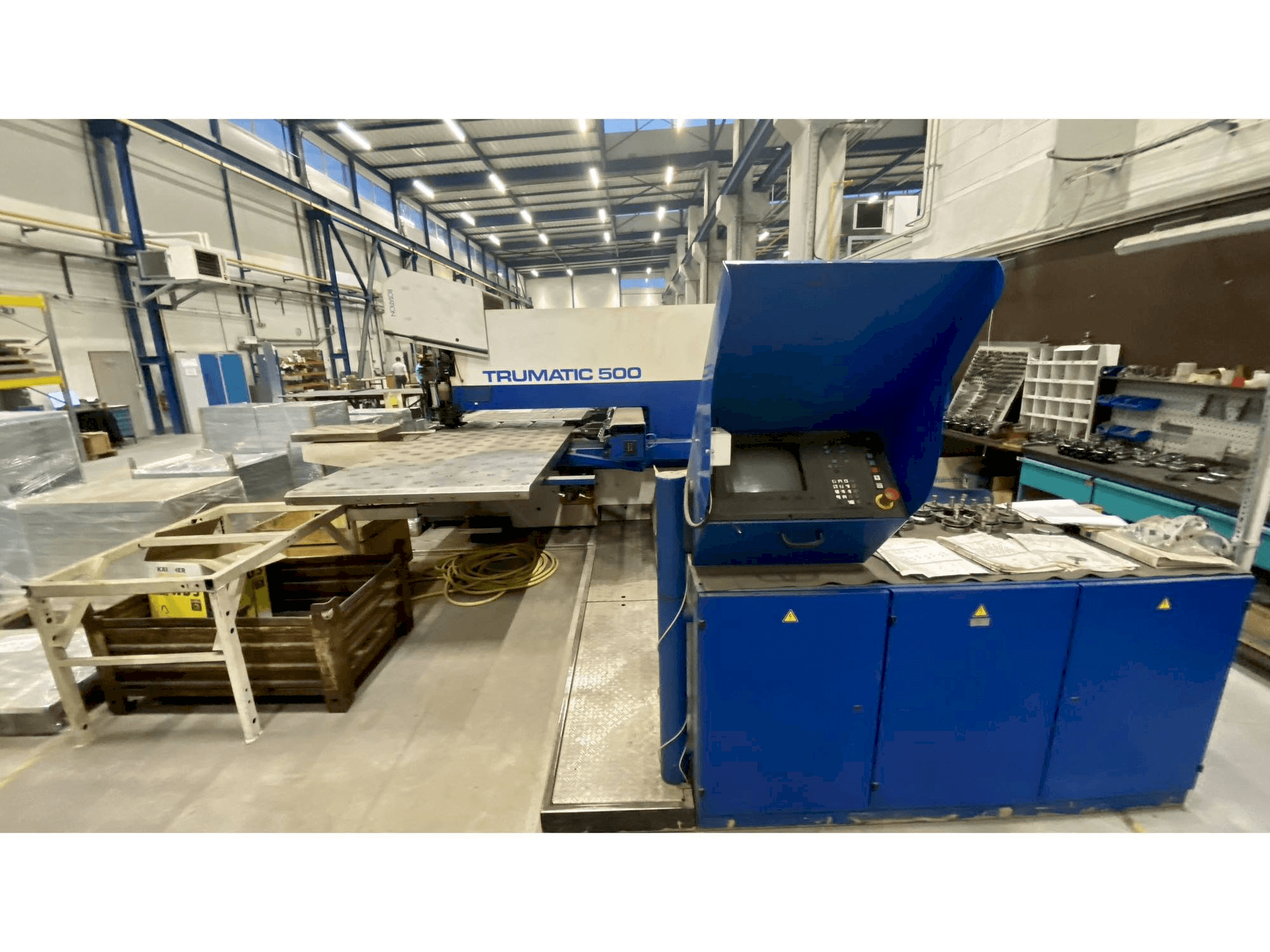 Vooraanzicht van Trumpf Trumatic 500R machine