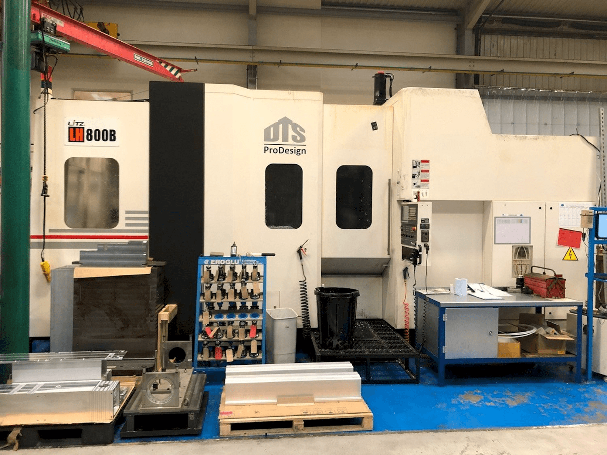 Vooraanzicht van Litz LH-800B machine