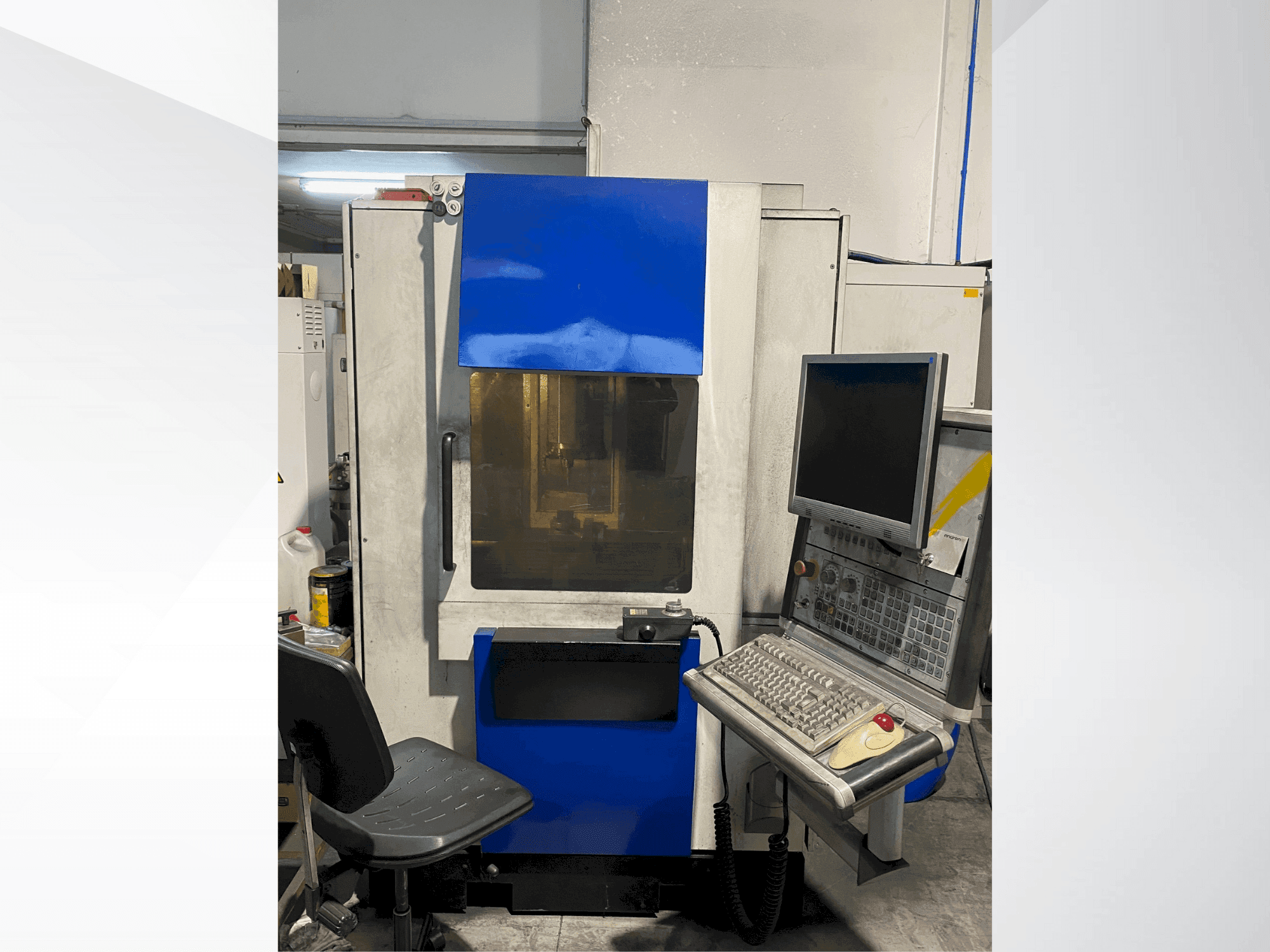 Vooraanzicht van OPS INGERSOLL 600 machine