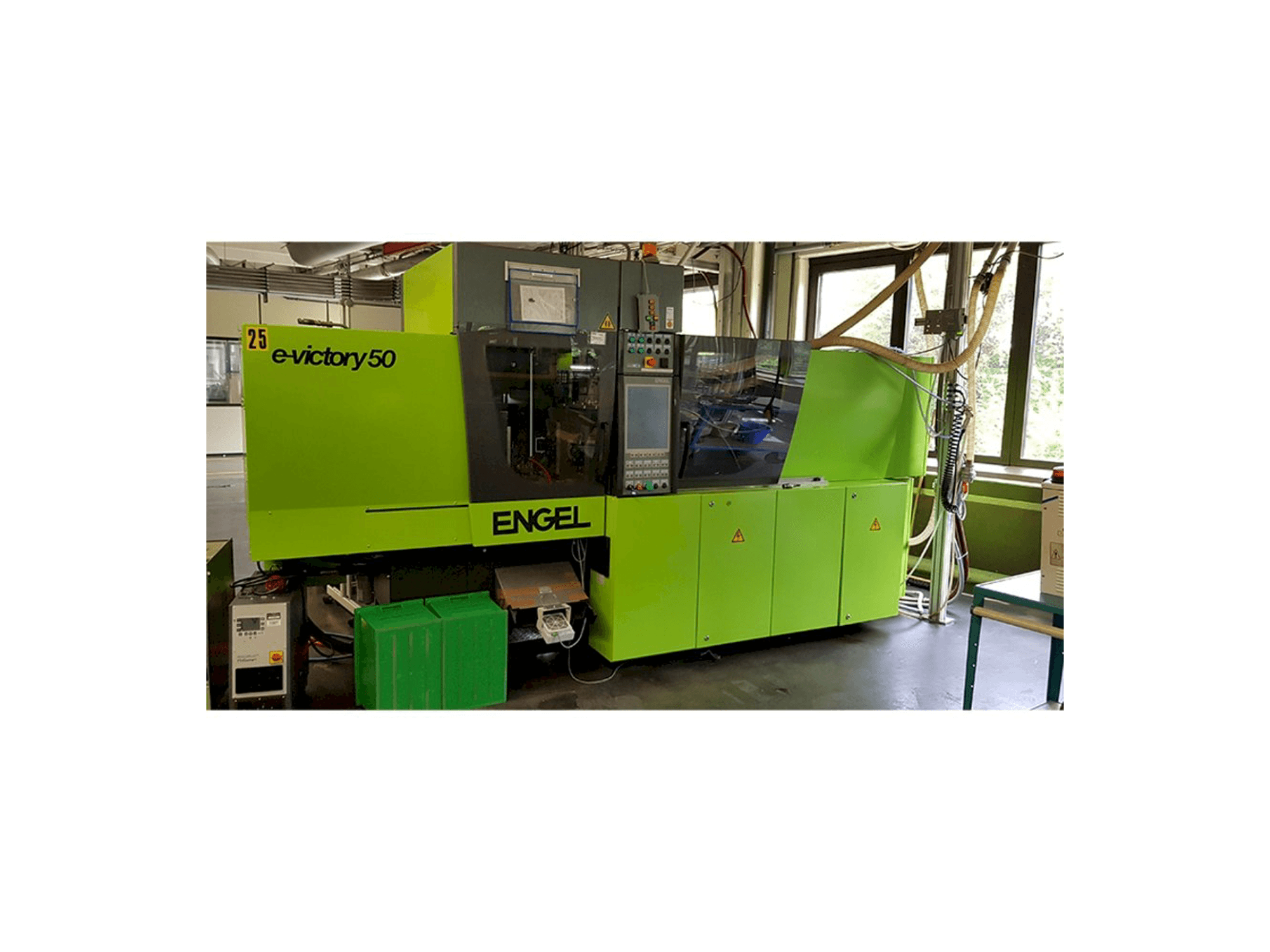 Vooraanzicht van ENGEL e-Victory 200/50 machine