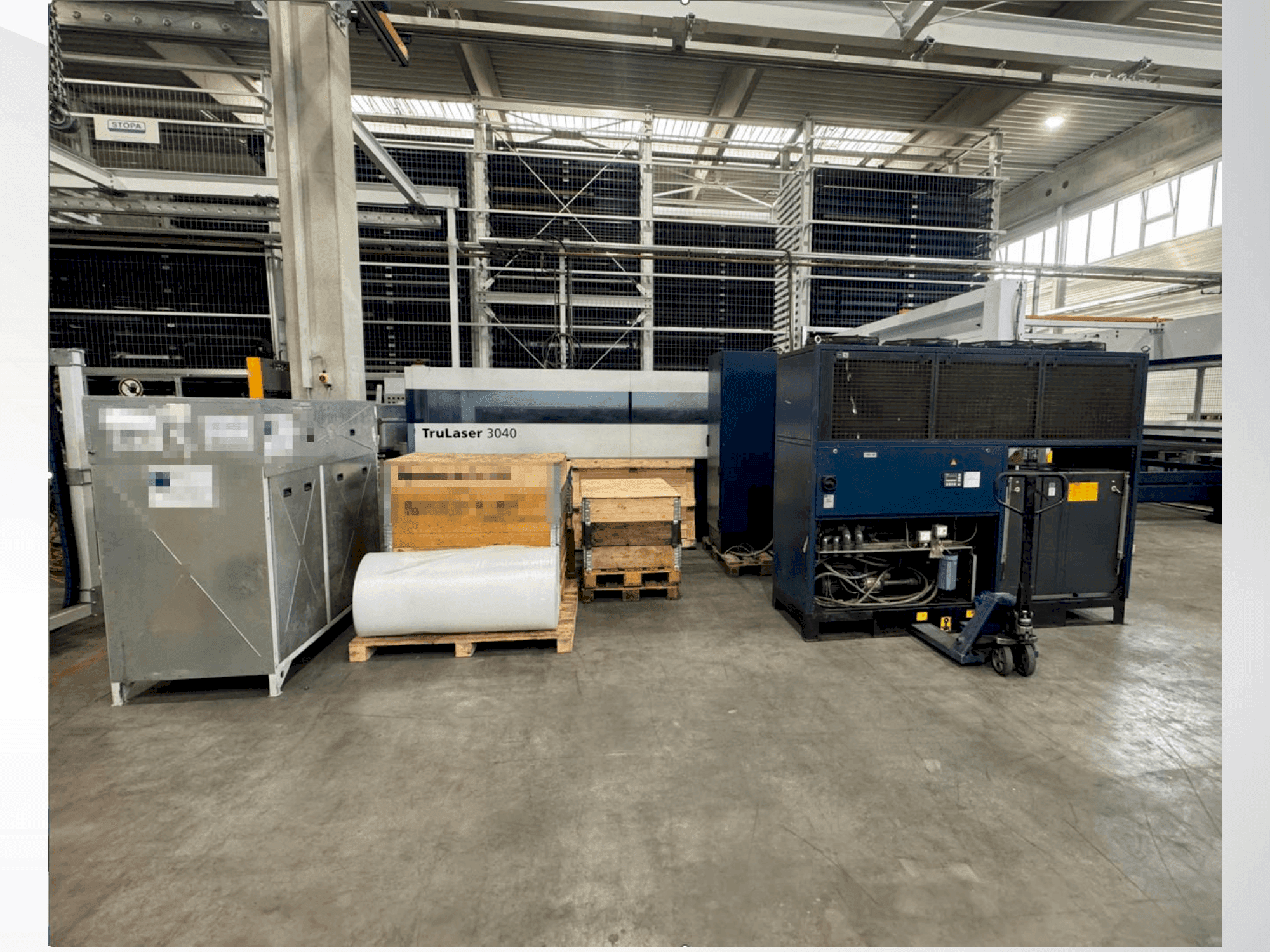 Vooraanzicht van TRUMPF TruLaser 3040 machine