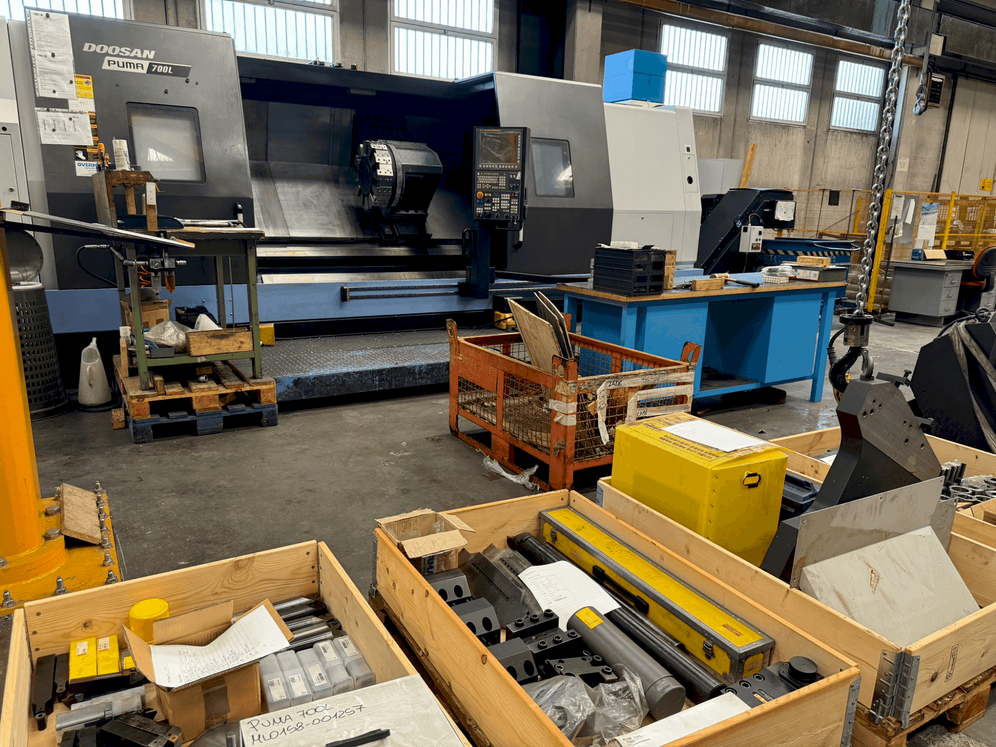 Vooraanzicht van DOOSAN PUMA 700L (2020) machine