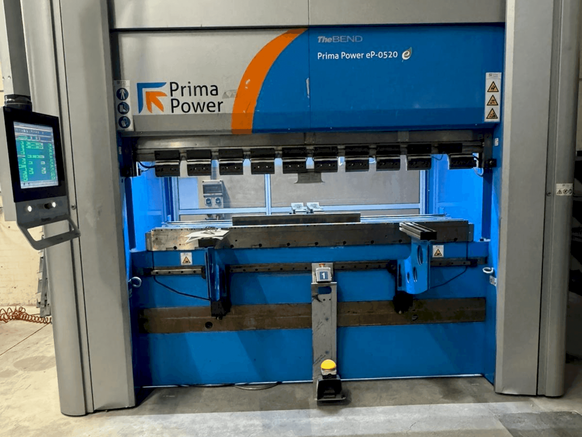 Vooraanzicht van Prima Power eP-0520 machine