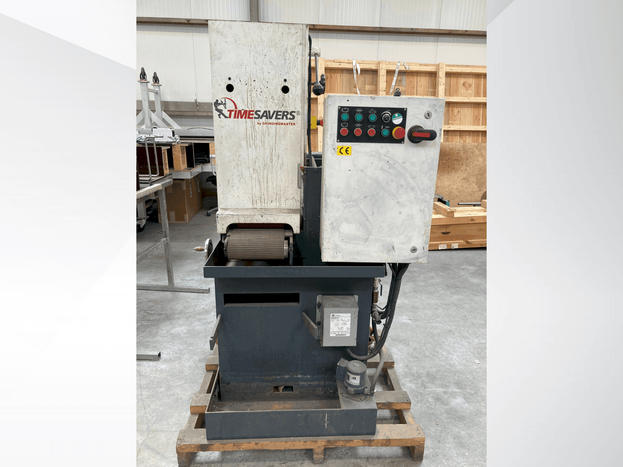 Vooraanzicht van TIMESAVERS 11-serie-225-W machine