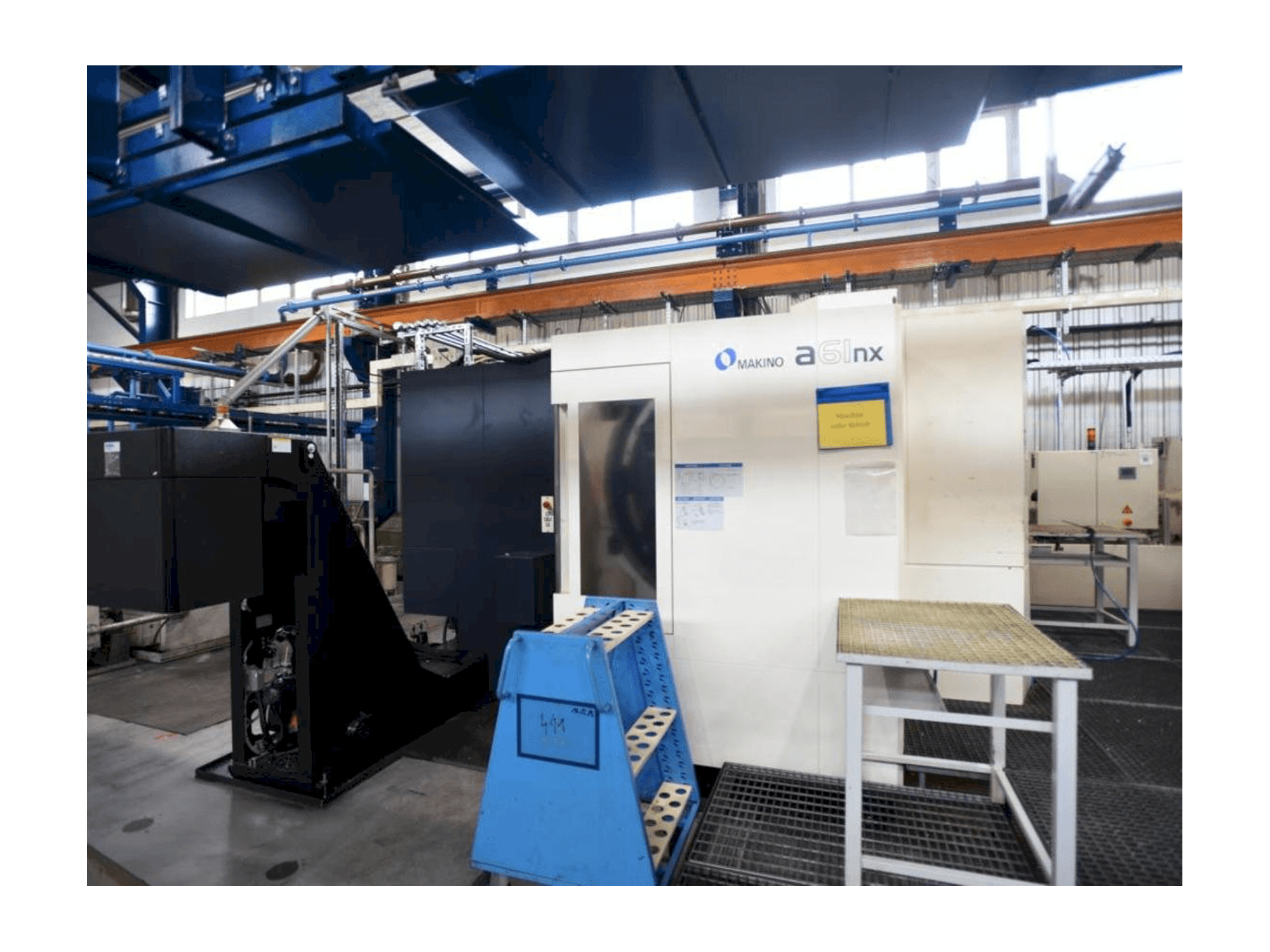 Vooraanzicht van Makino a61nx Pro 6 machine