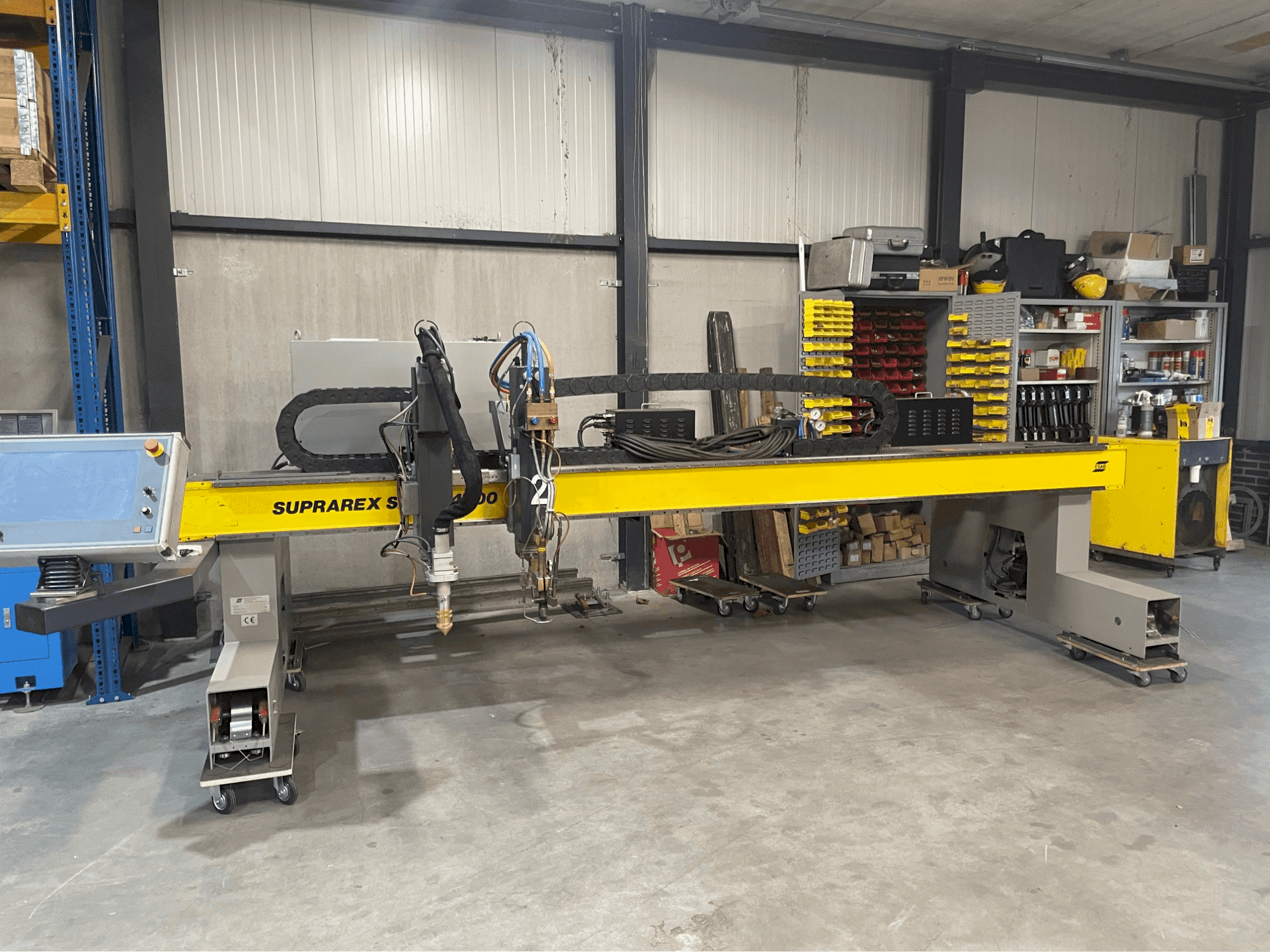 Vooraanzicht van ESAB SXE-P2 4000 machine