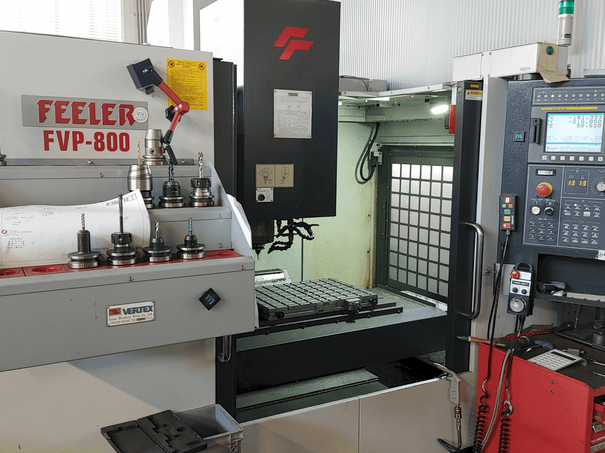 Vooraanzicht van Feeler PVF 800 machine