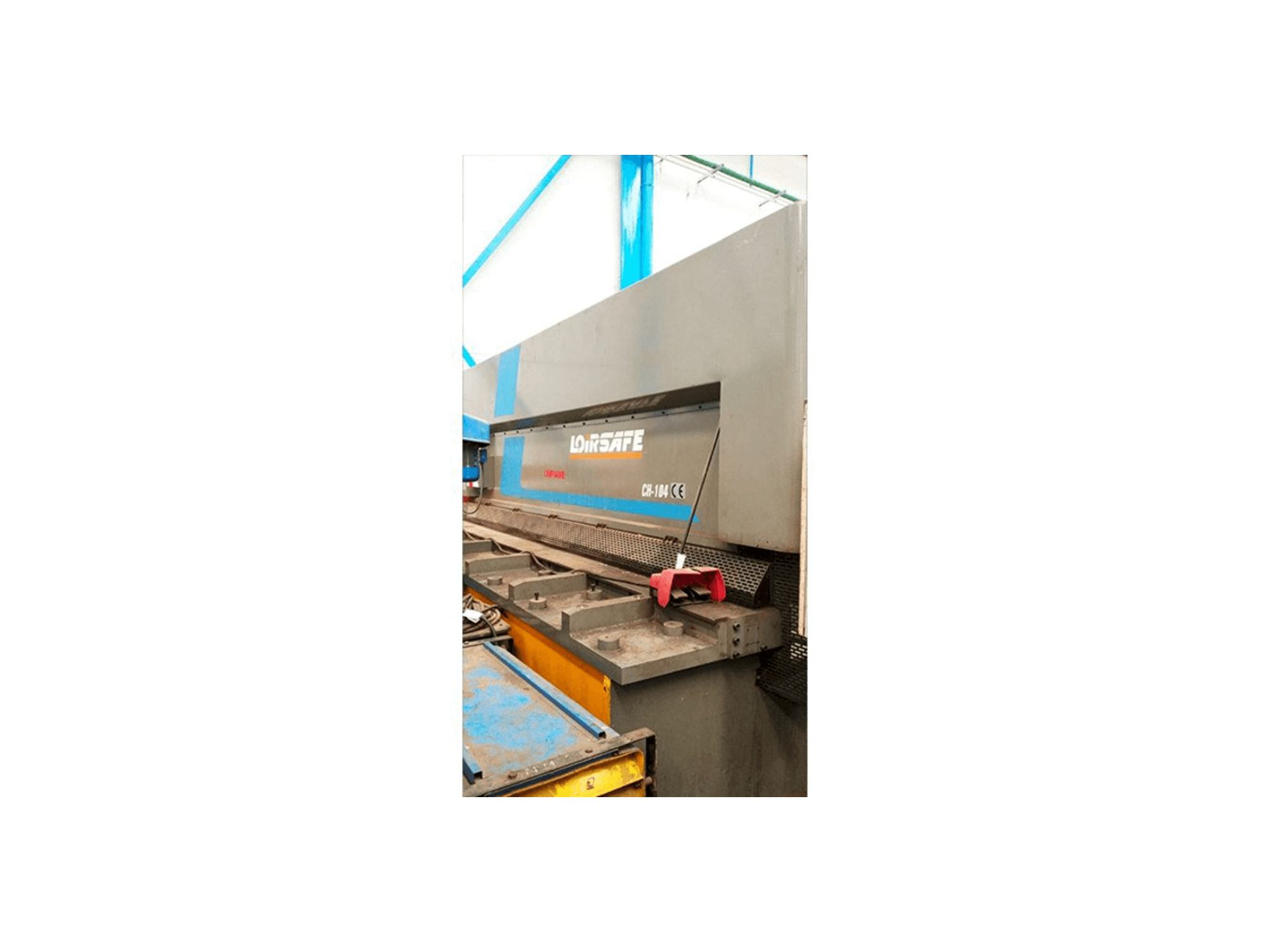 Vooraanzicht van Loire Safe CH-104 machine