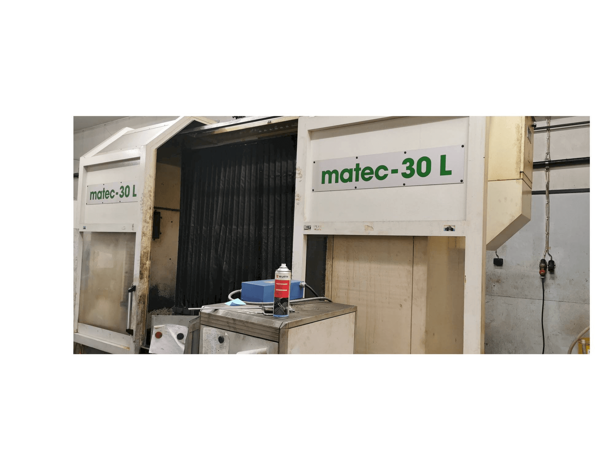Vooraanzicht van Matec 30 L machine