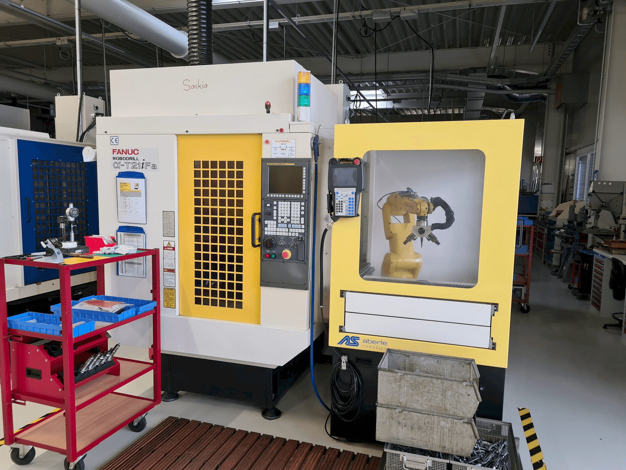 Vooraanzicht van FANUC Robodrill ALPHA T21iFA machine