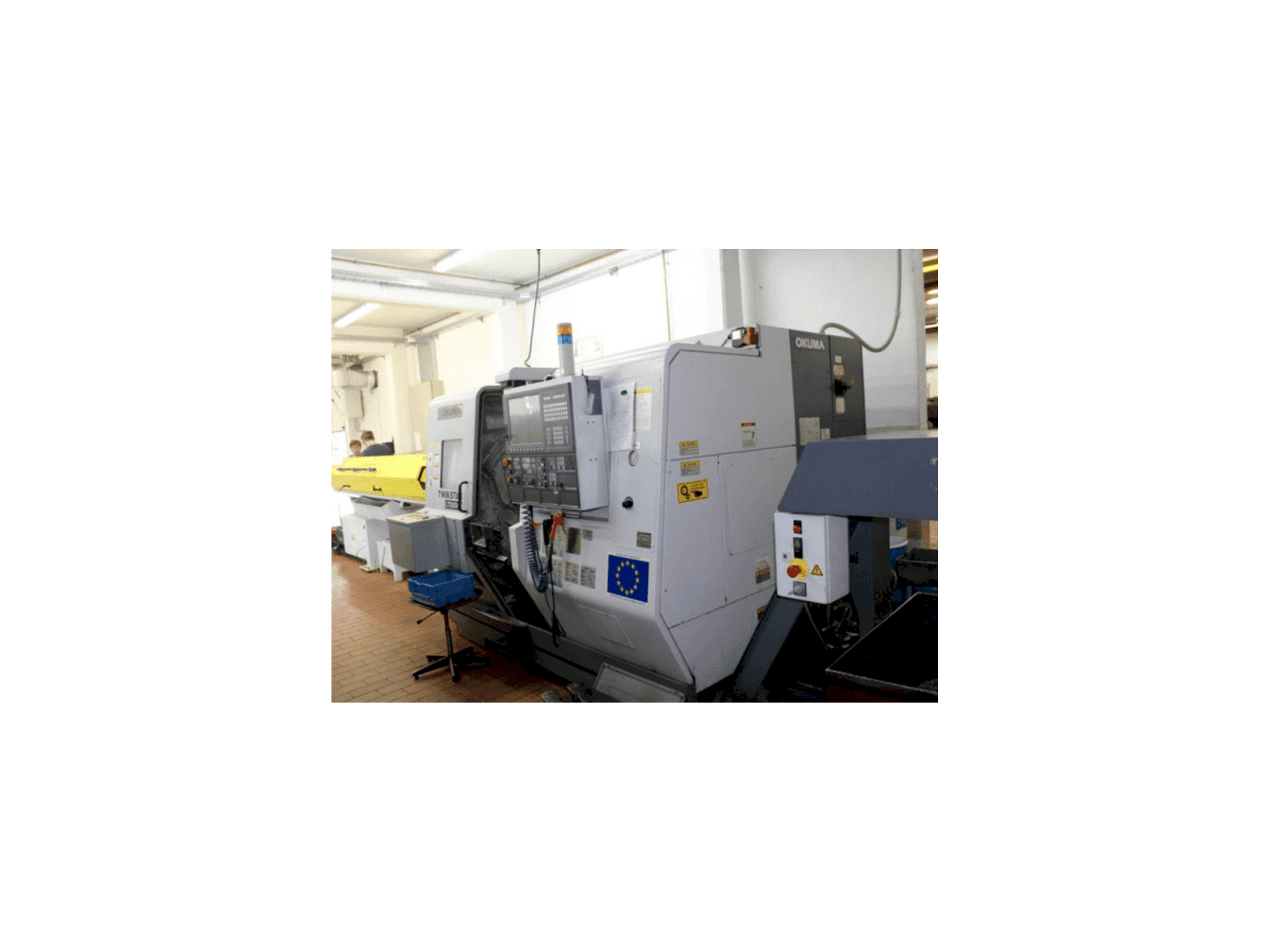 Vooraanzicht van Okuma TWIN STAR LT200-M machine