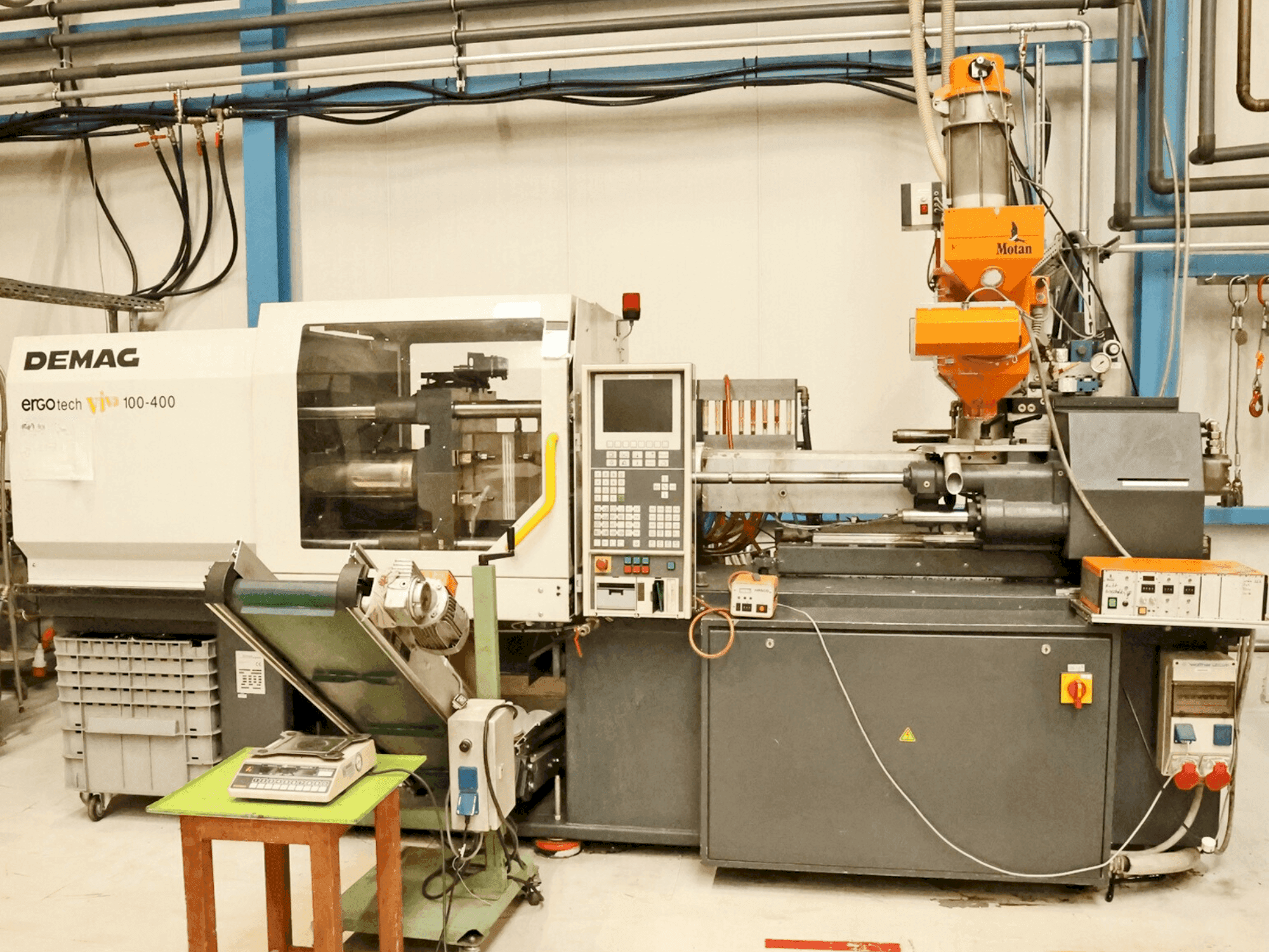 Vooraanzicht van DEMAG Ergotech ET 100-400 viva machine