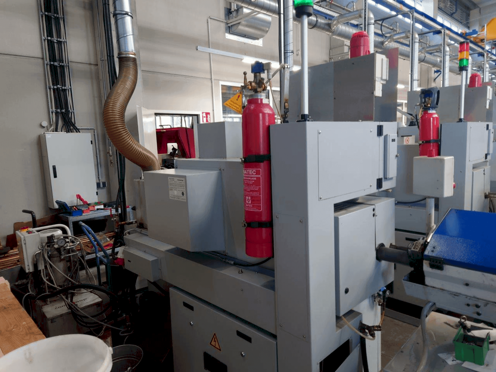 Vooraanzicht van STAR MICRONICS SB-16 machine