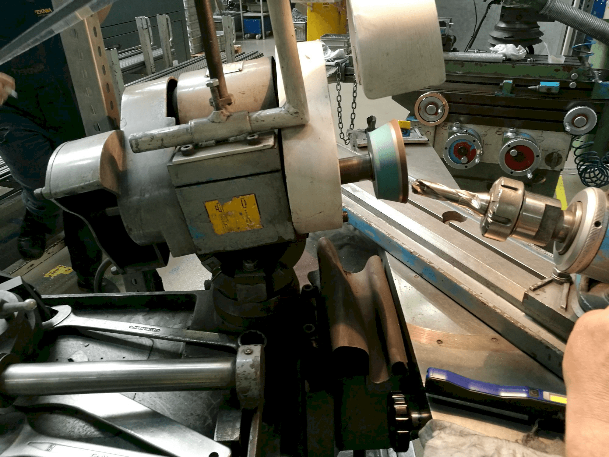 Vooraanzicht van ELITE AR5-E machine