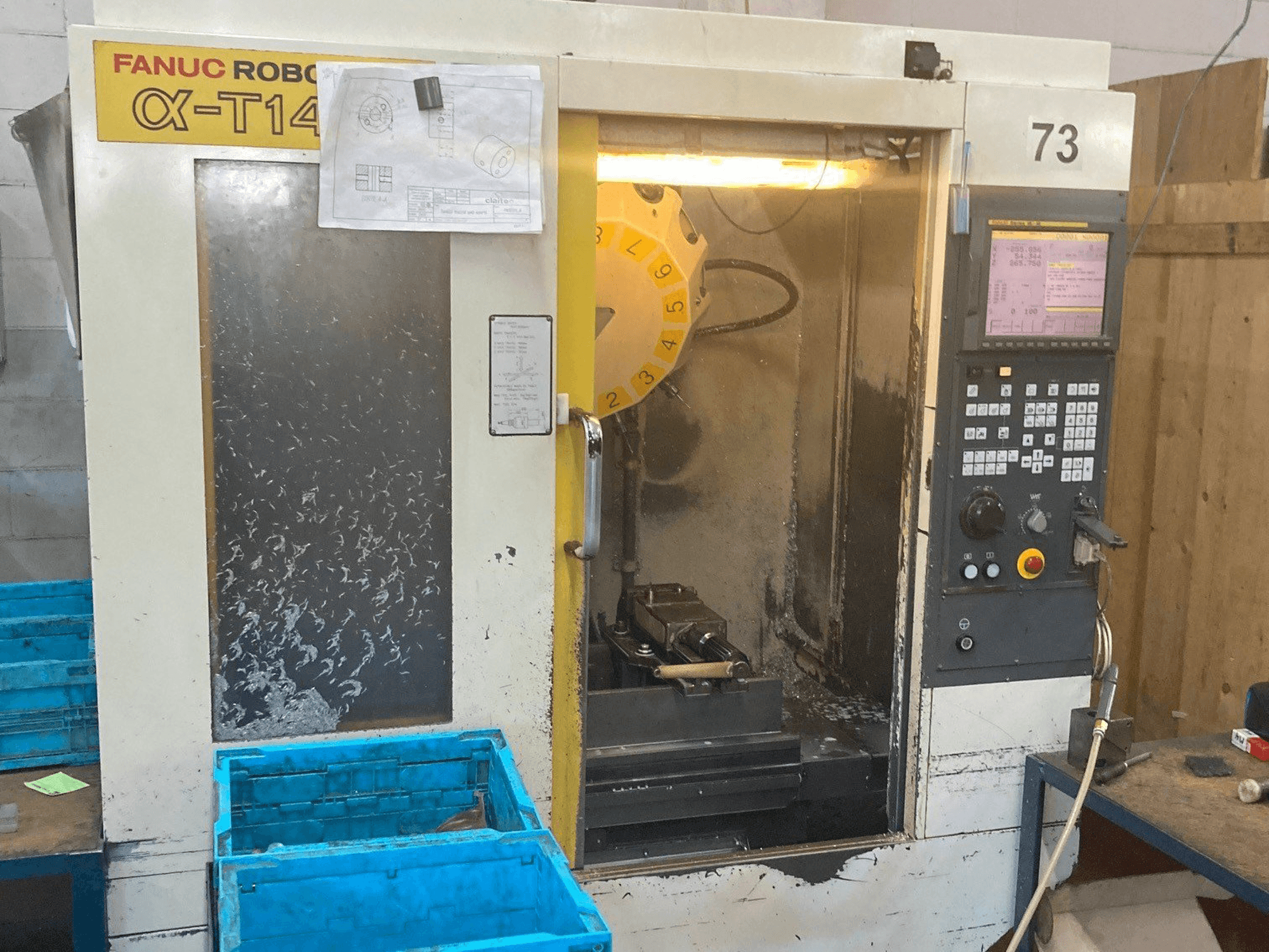Vooraanzicht van FANUC Robodrill alfa-T14iA machine