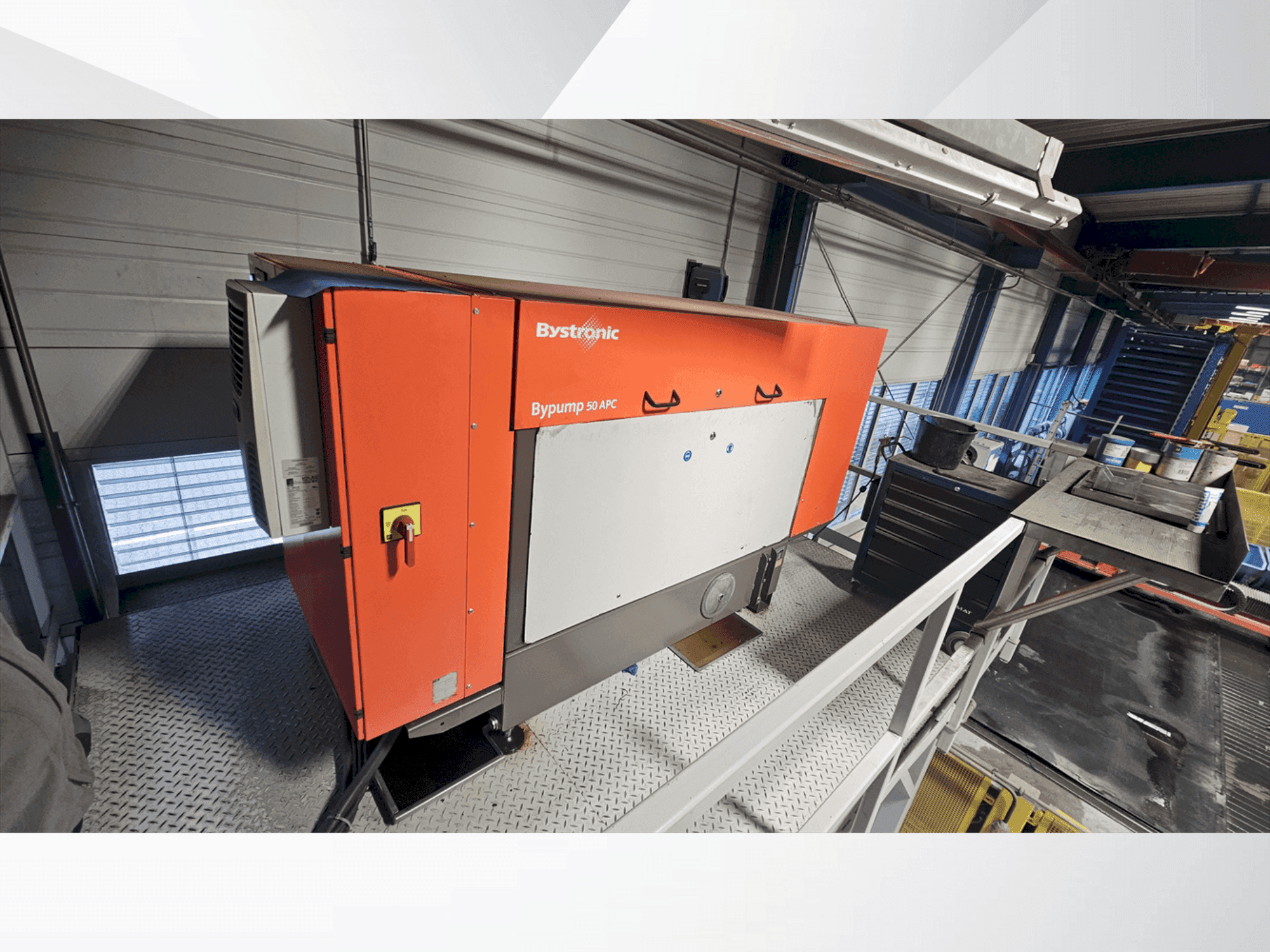 Vooraanzicht van Bystronic Byjet 6030L machine