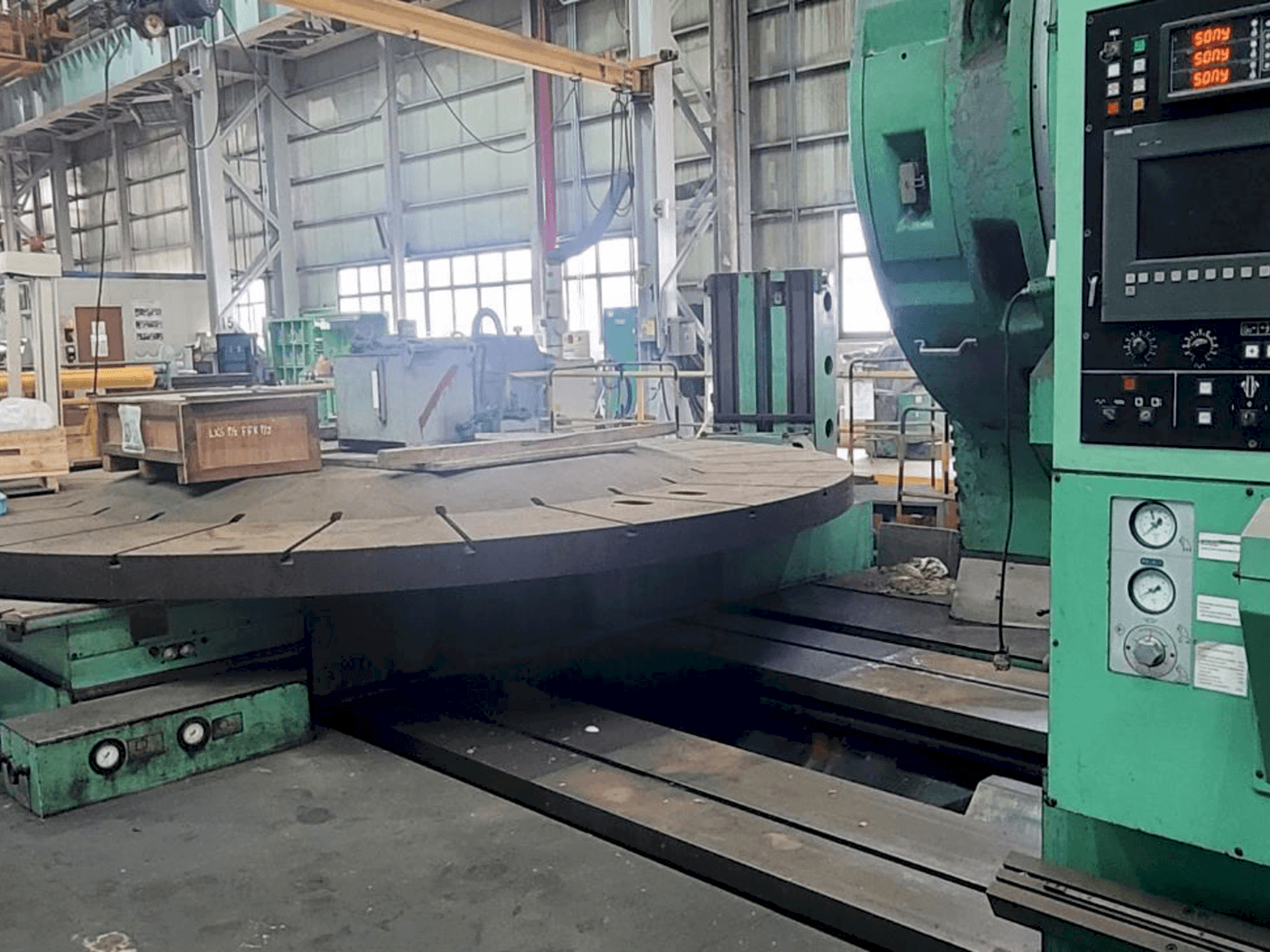 Vooraanzicht van MAAG SH-600 machine