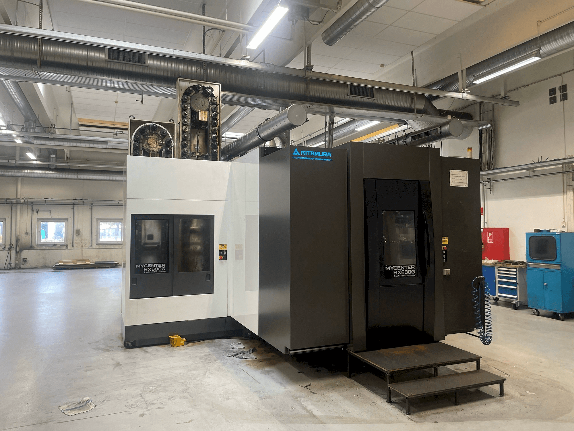 Vooraanzicht van Kitamura HX630G machine