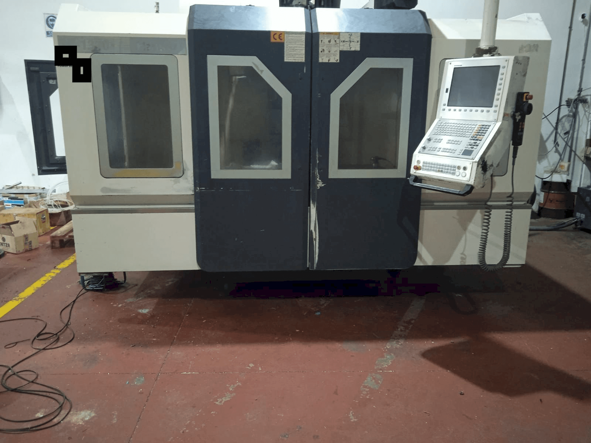 Vooraanzicht van Hartford LG-1370 machine