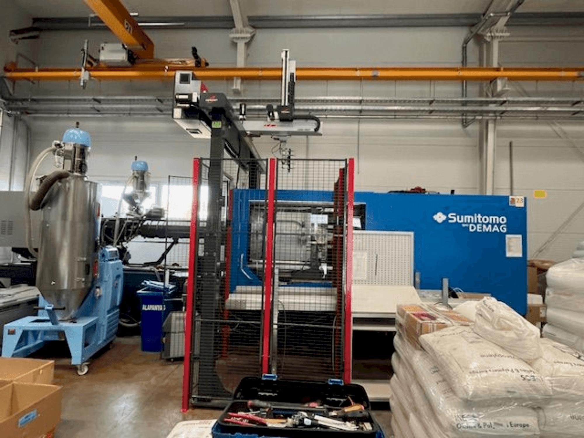 Vooraanzicht van SUMITOMO SHI DEMAG IntElect2 500/920-2200 machine