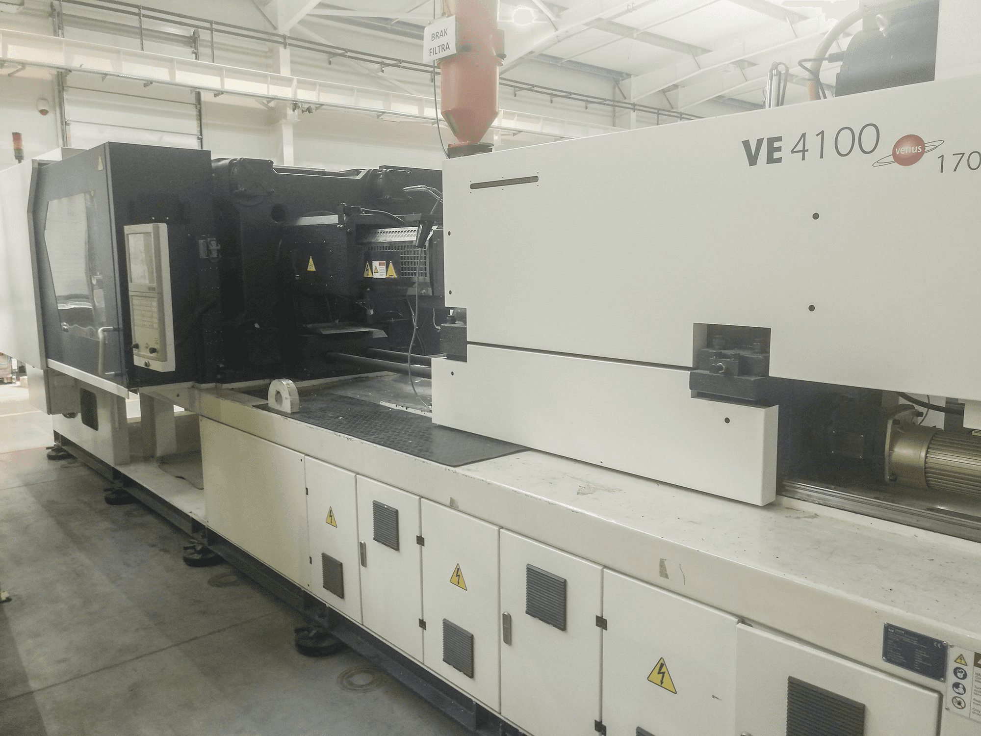 Recht aanzicht van Zhafir VE 4100/1700 machine