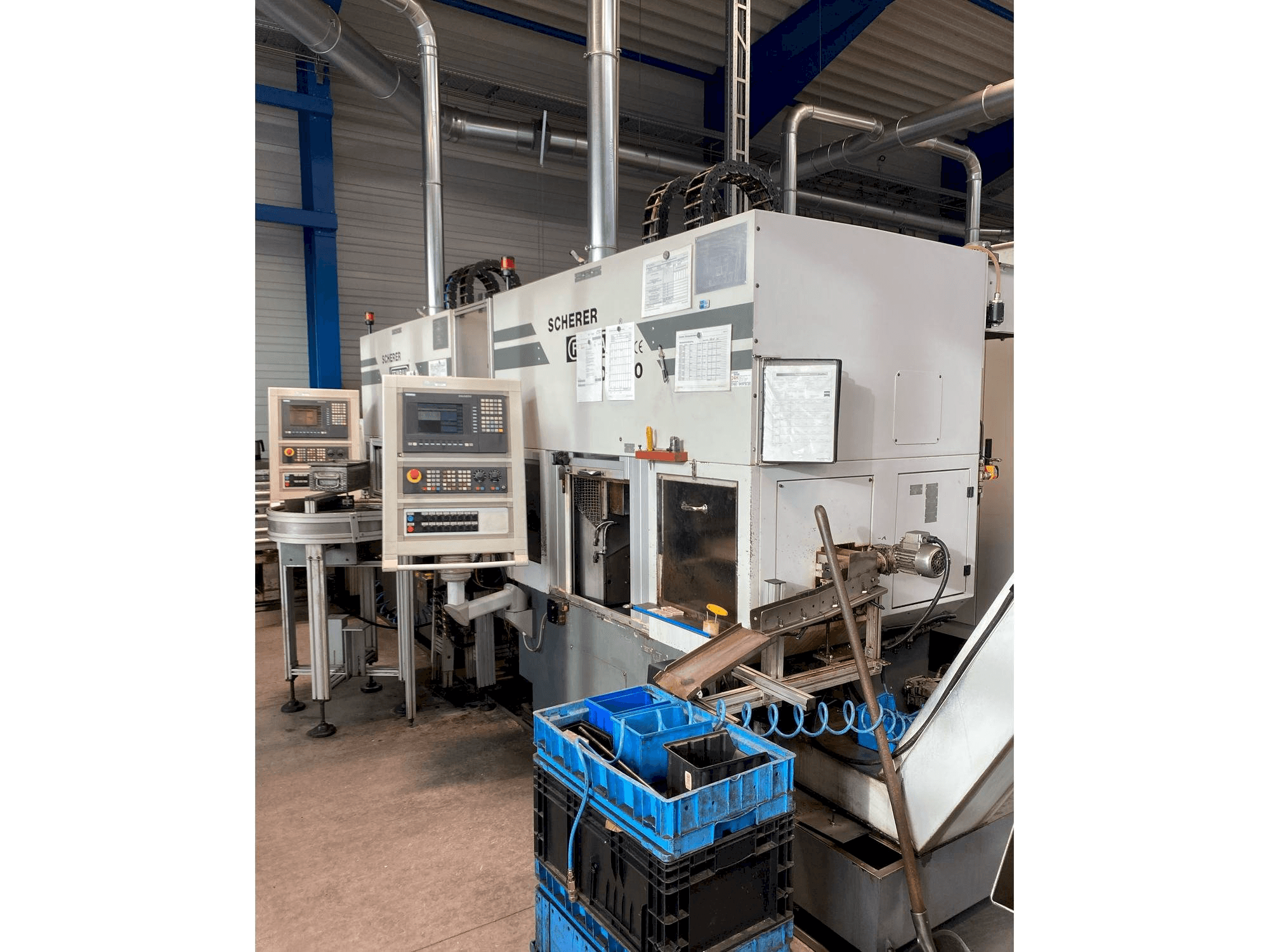 Vooraanzicht van Scherer - Feinbau VDZ 100 machine