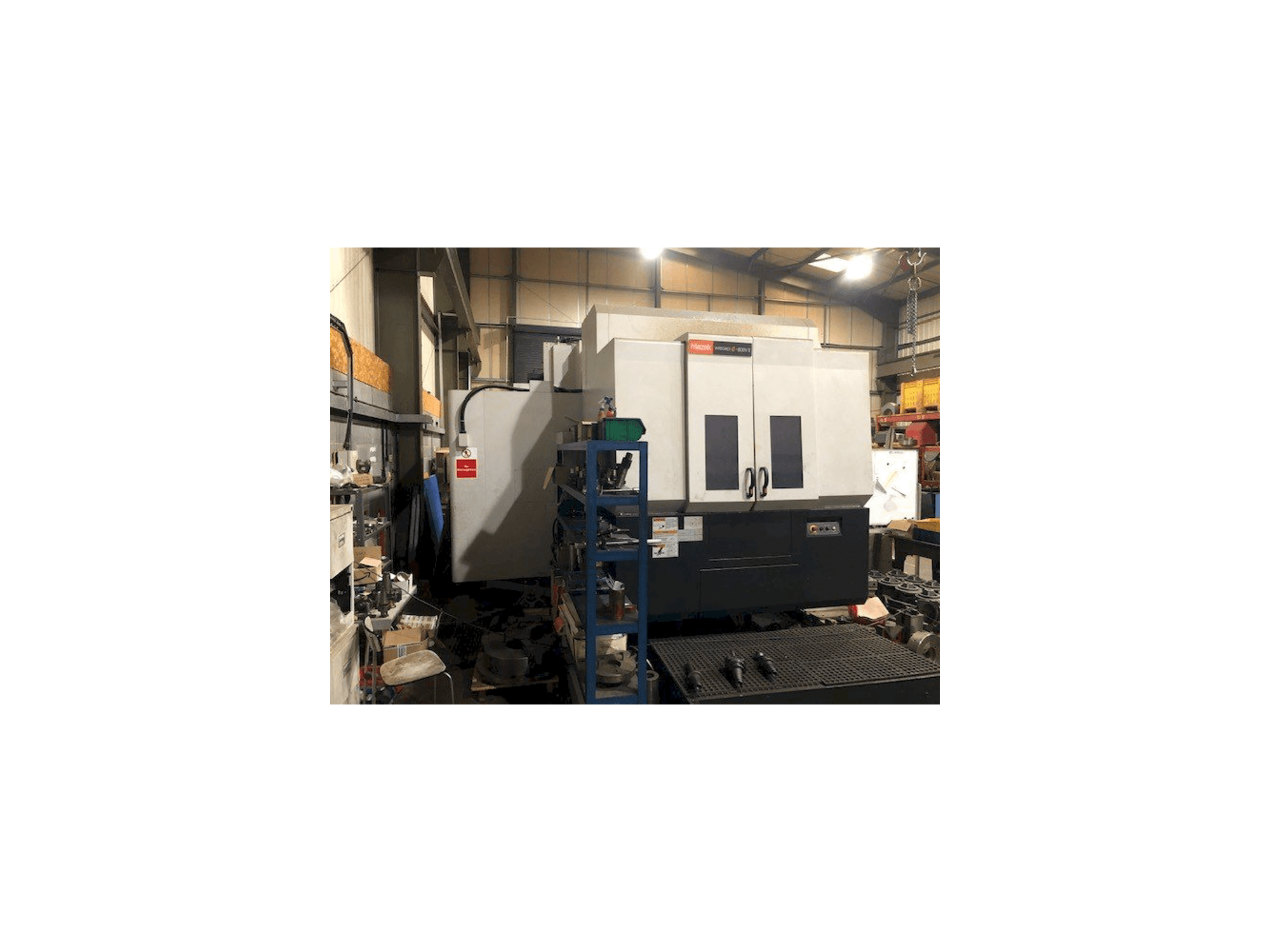 Vooraanzicht van Mazak Integrex 800V/5 II E machine