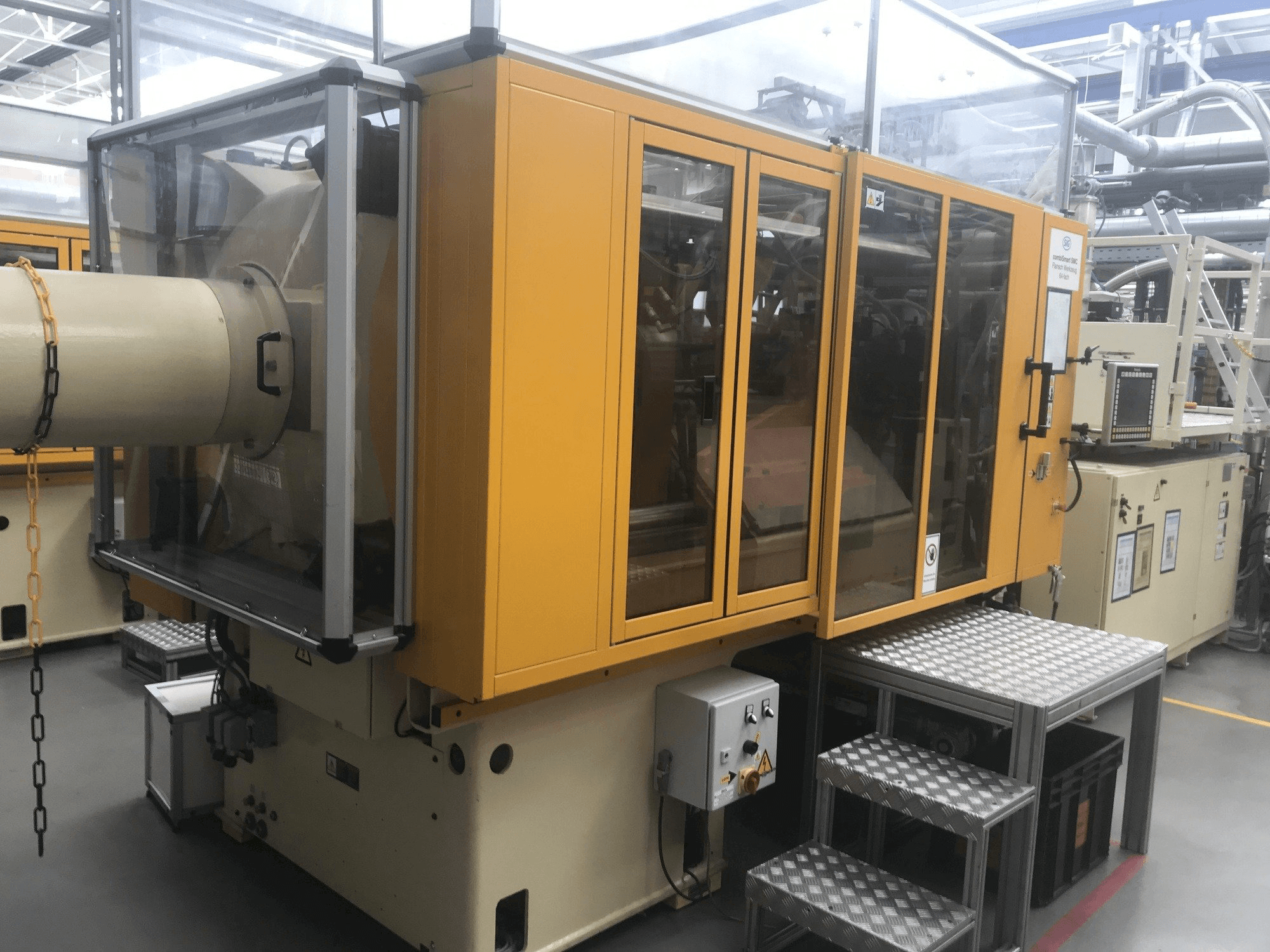 Vooraanzicht van Husky H300 RS 55/50 machine