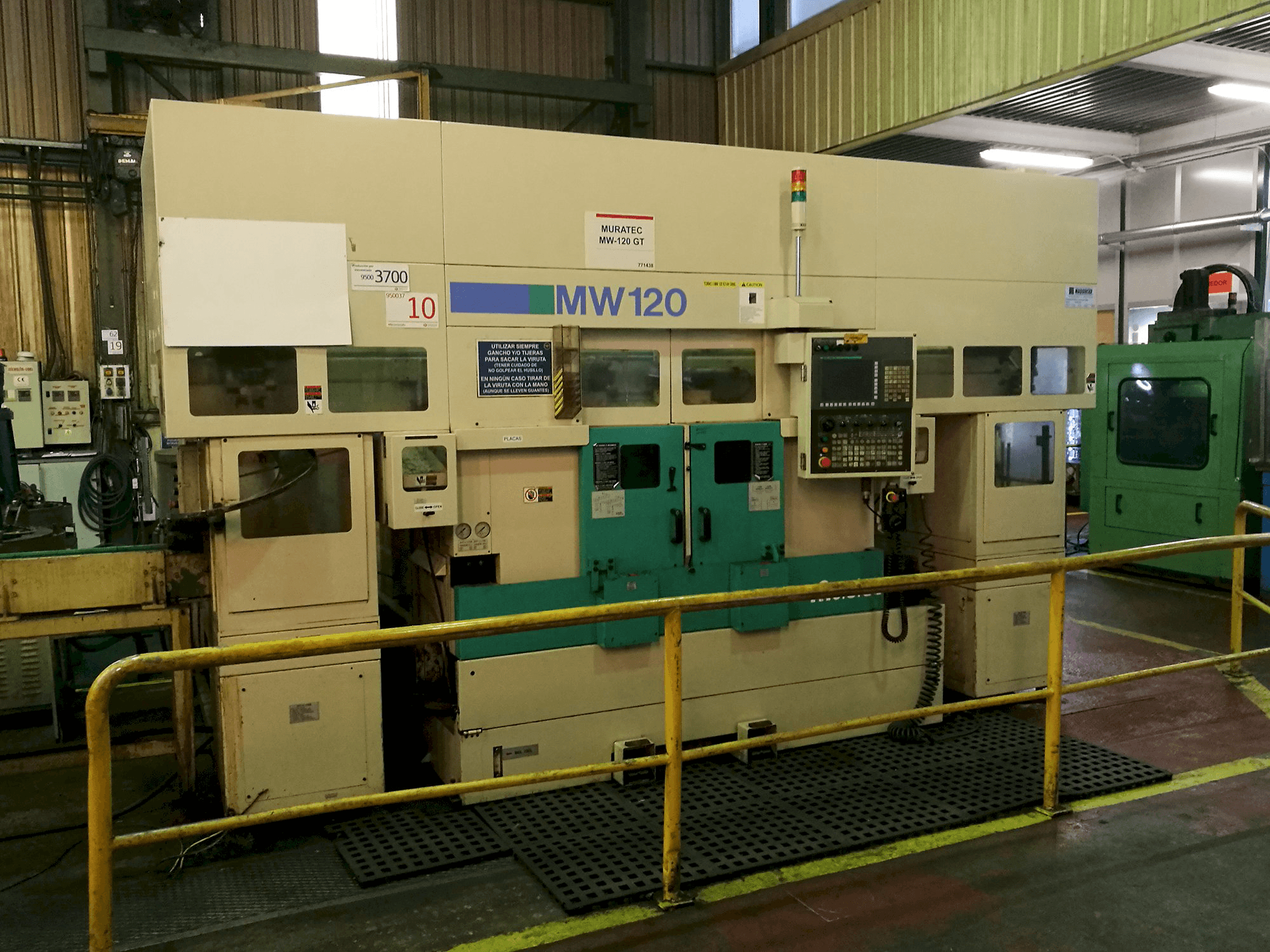 Links zicht van MURATA Muratec MW 120 machine