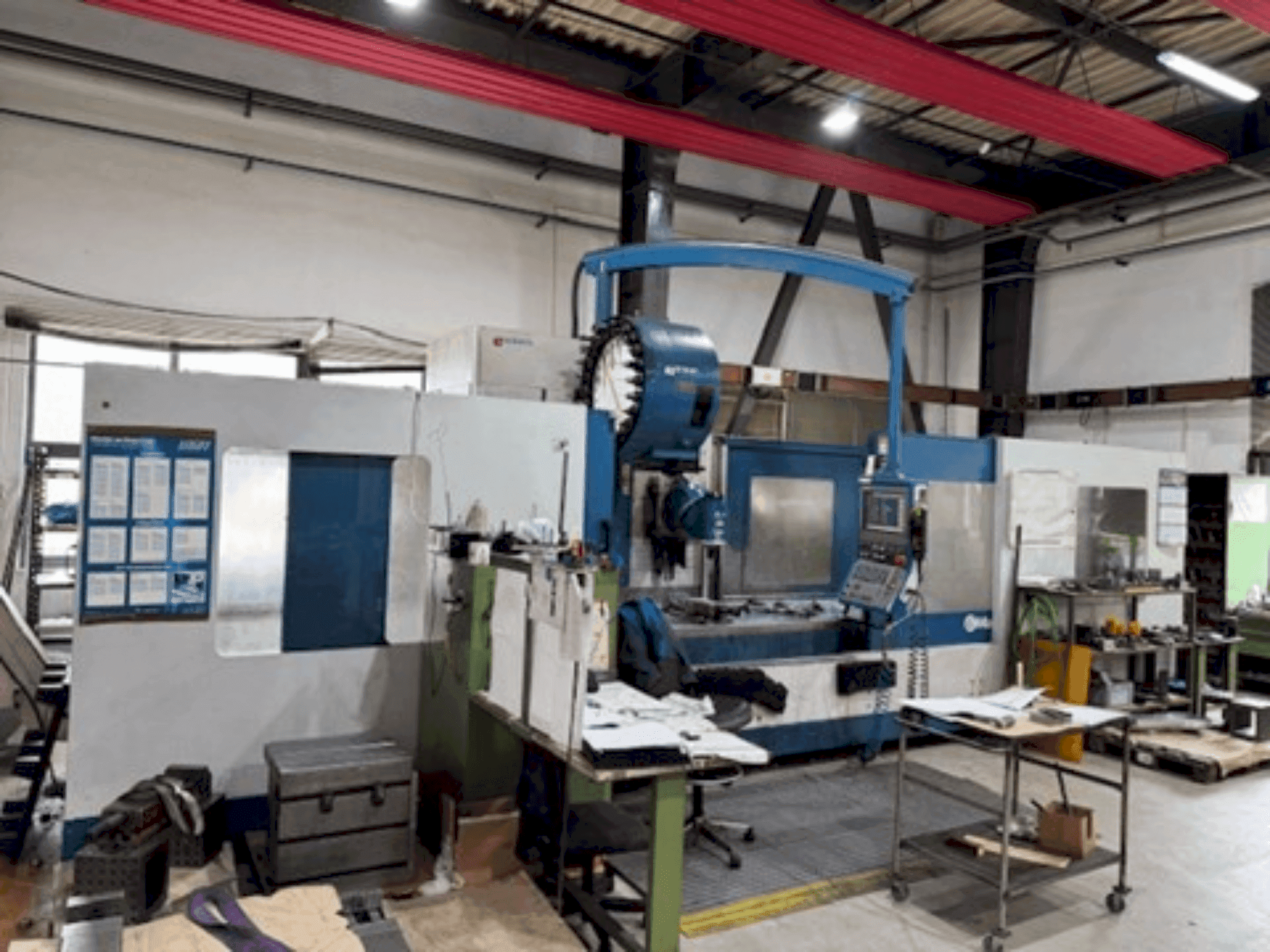 Vooraanzicht van GORATU G Master 31 machine