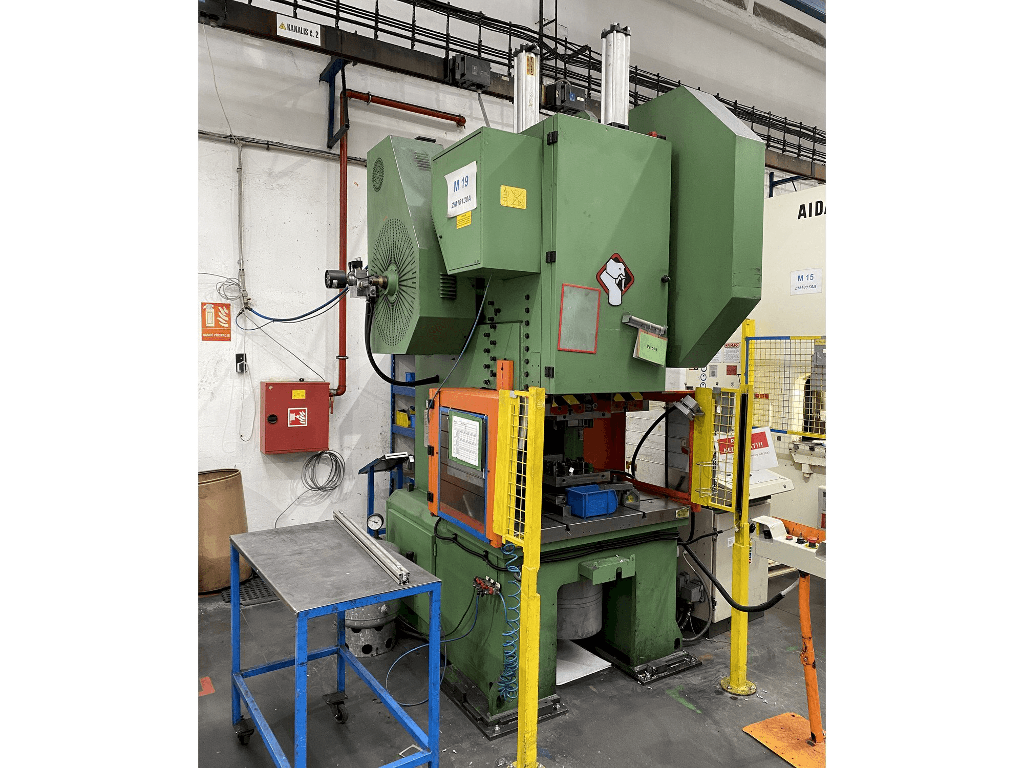 Vooraanzicht van SANGIACOMO T 130R CE machine