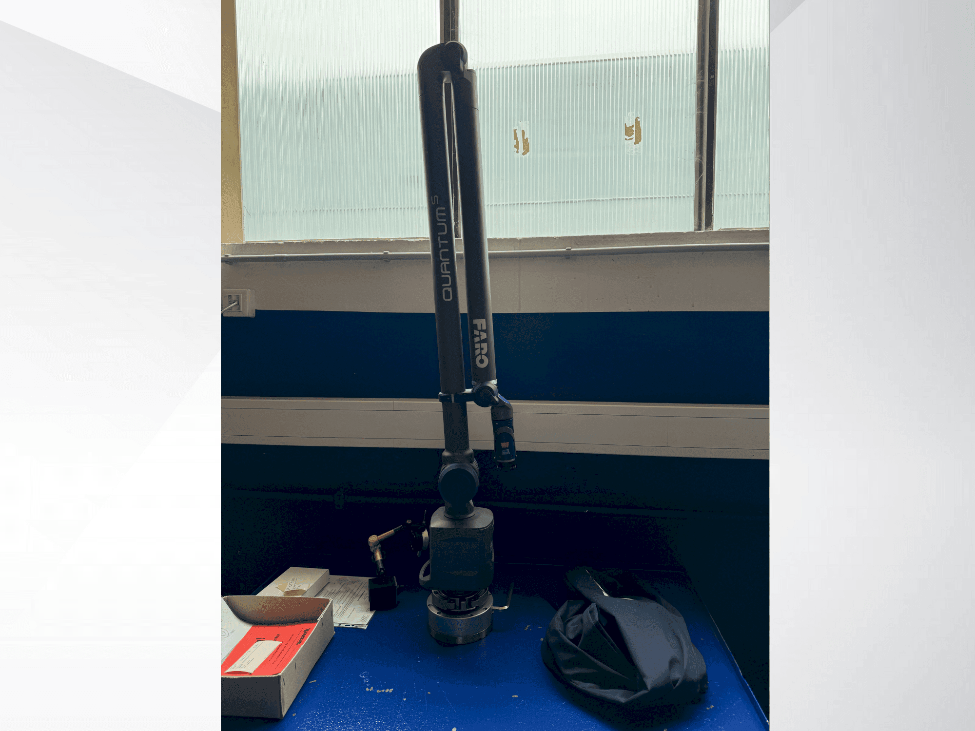 Vooraanzicht van Faro 21000 machine